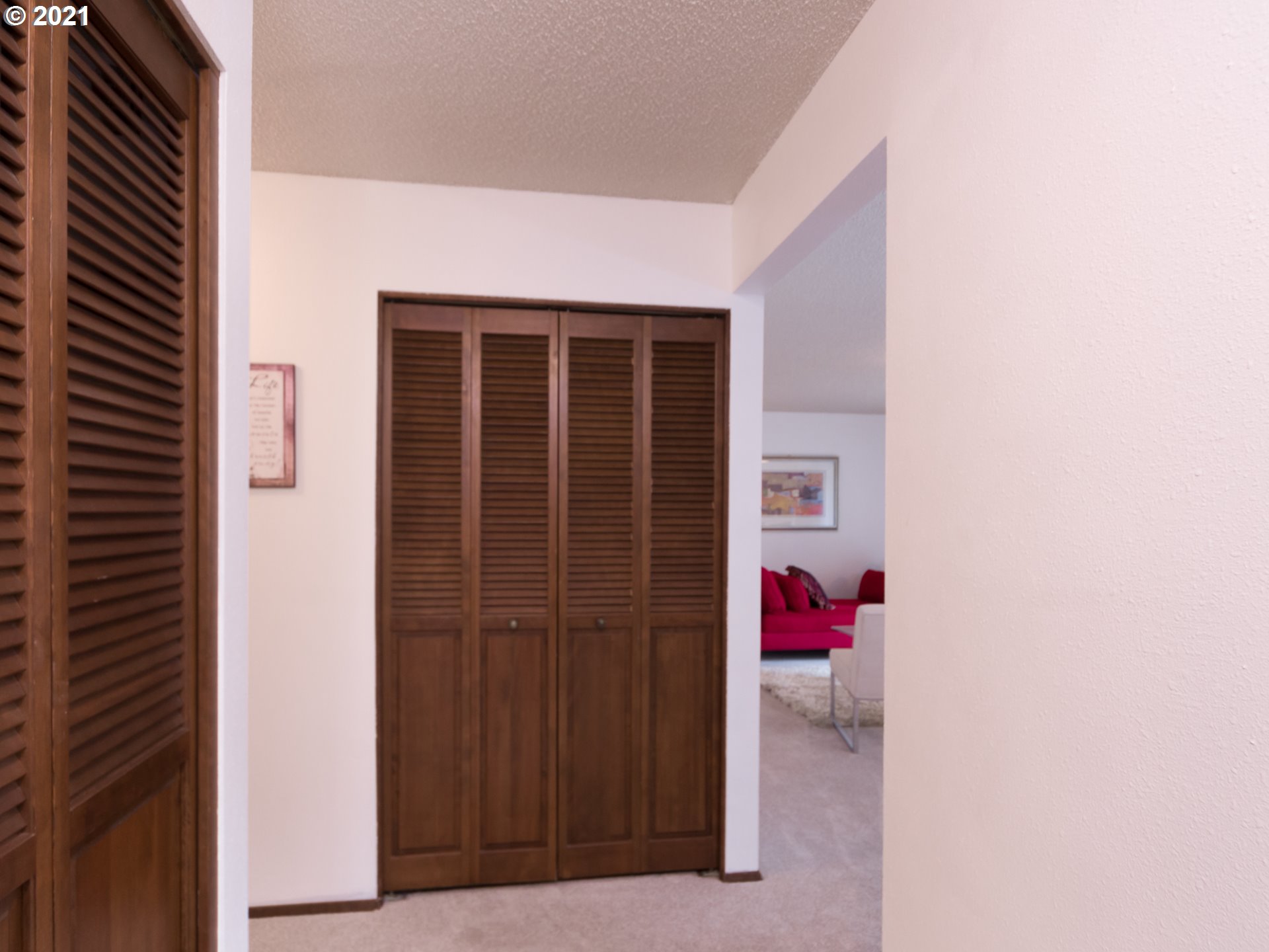 Photo #4: 21638006 Listing 