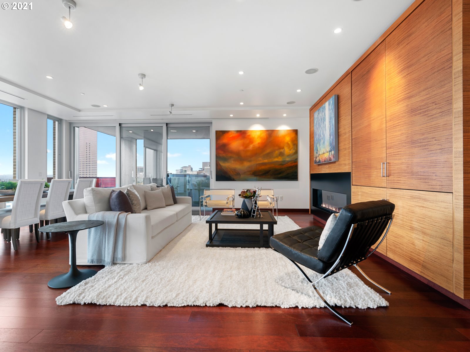 Photo #5: 21639702 Listing 