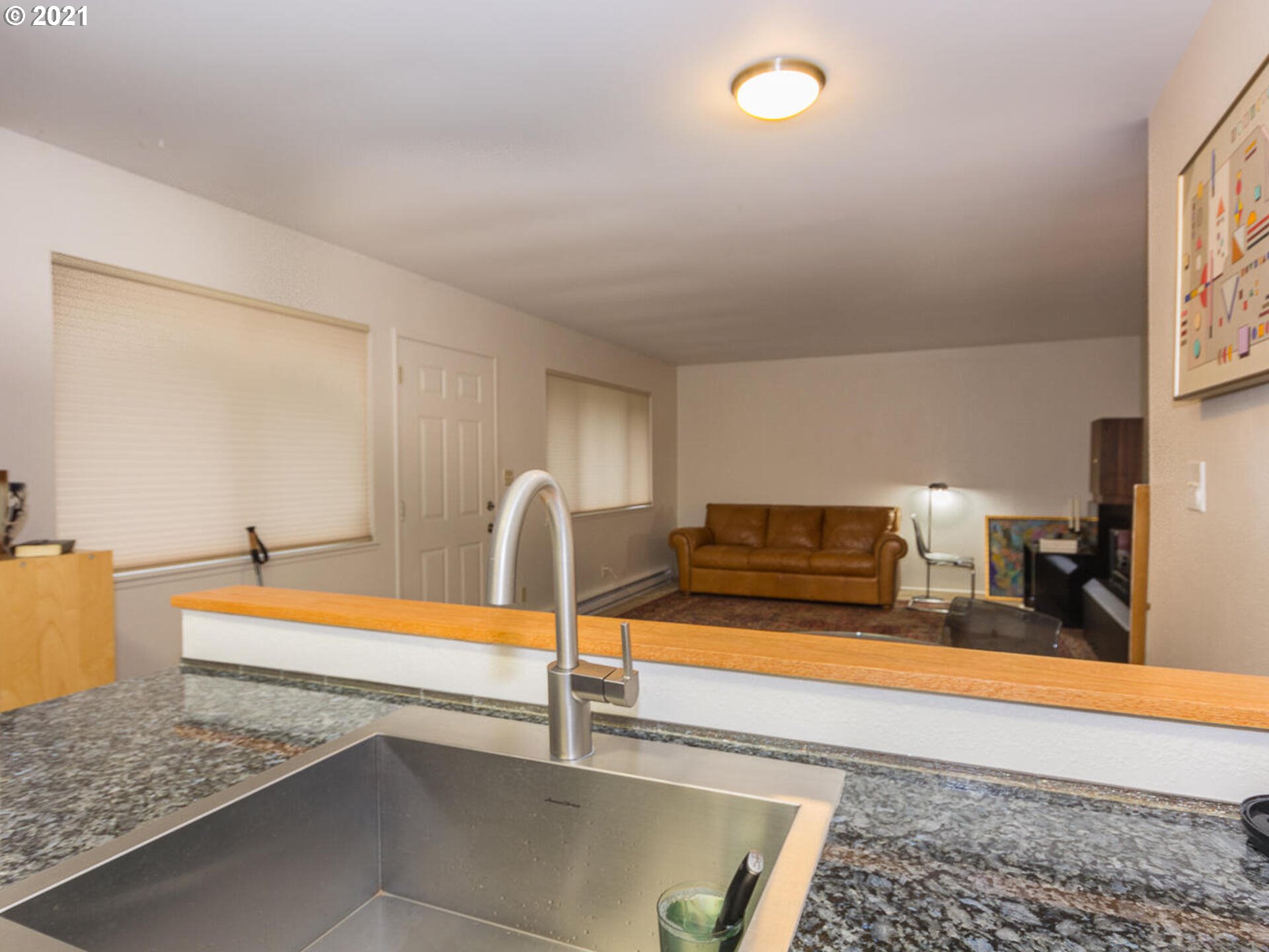 Photo #6: 21644854 Listing 