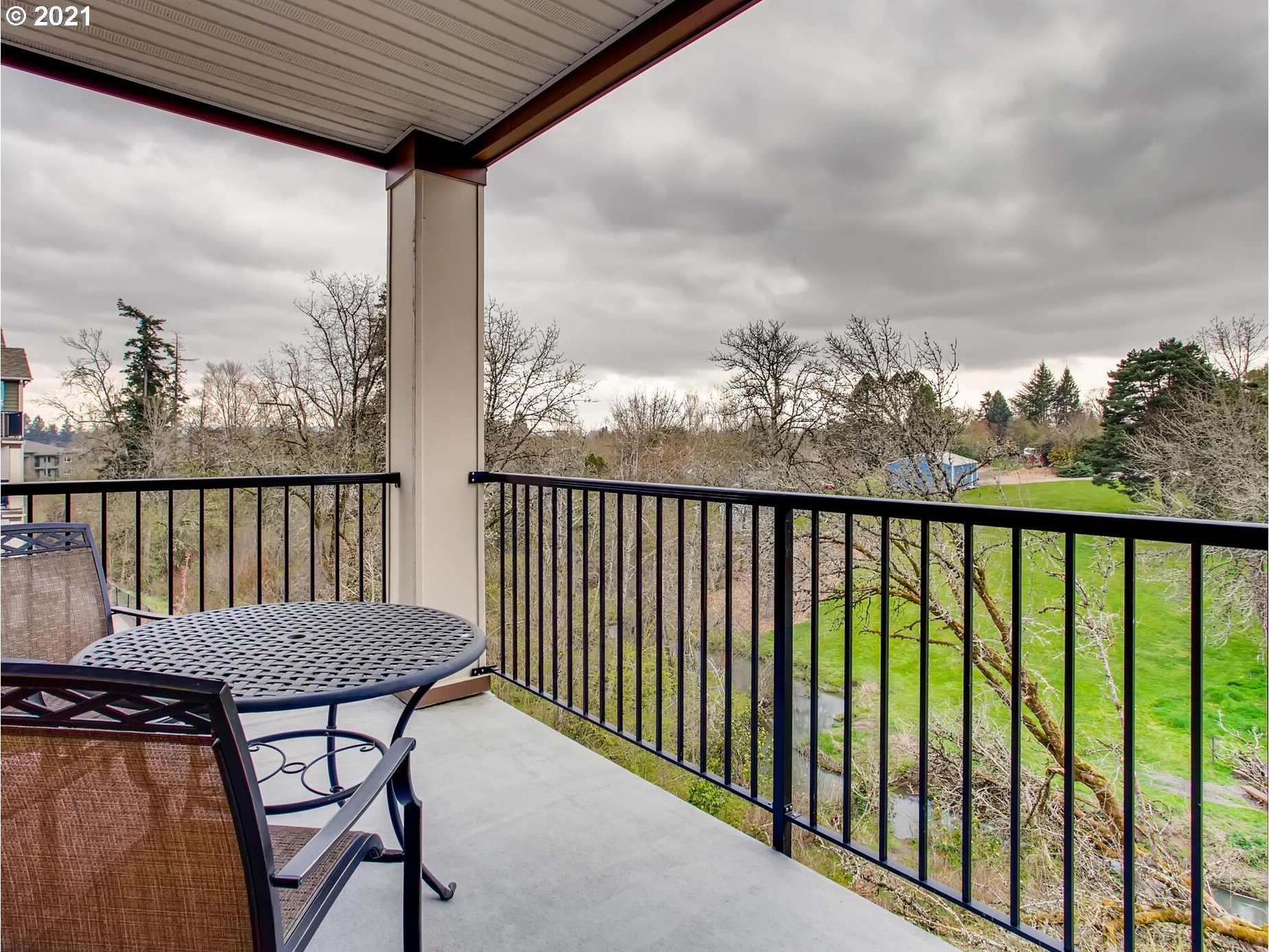 Photo #3: 21647129 Listing 