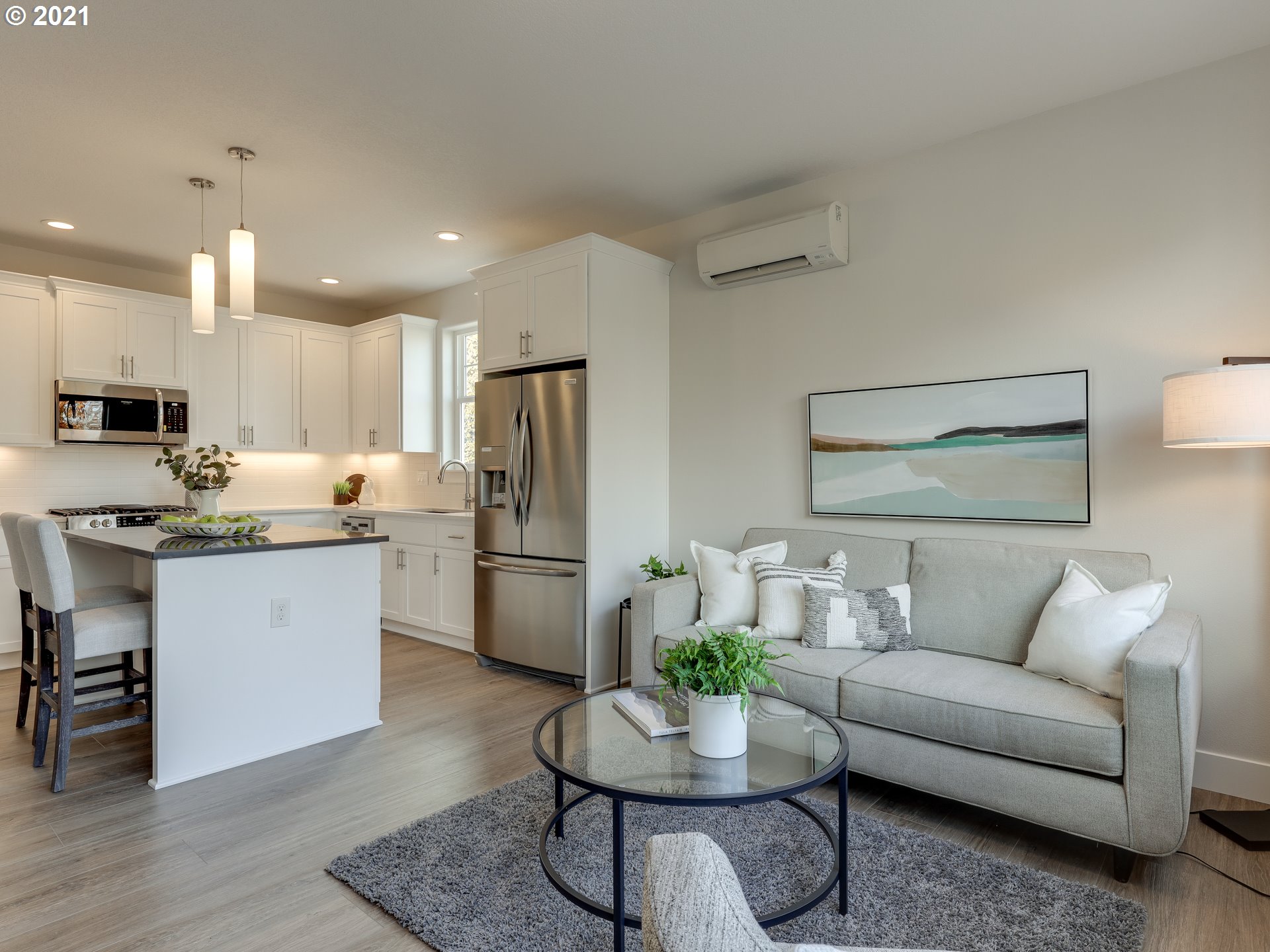Photo #6: 21647741 Listing 