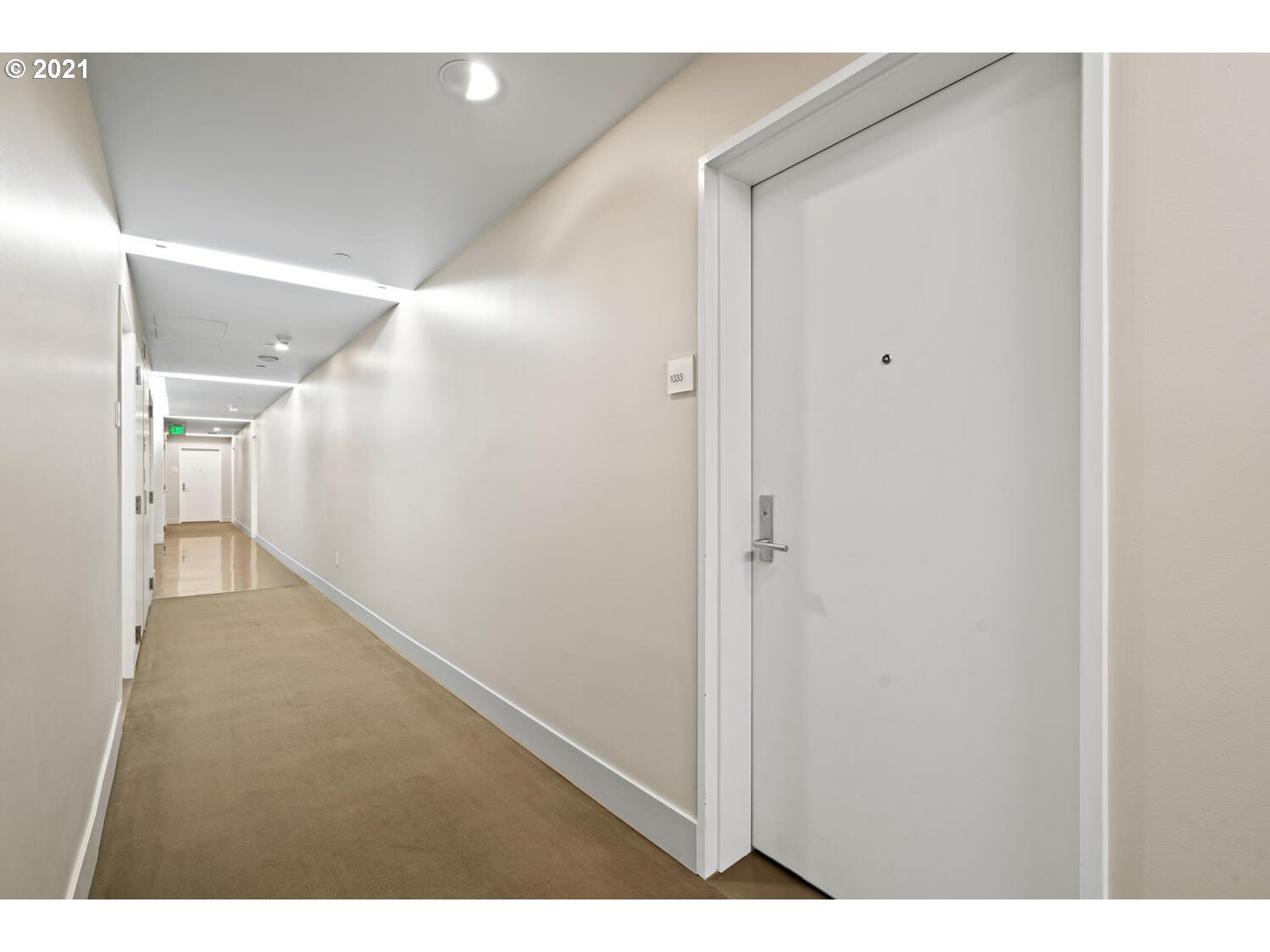Photo #3: 21648784 Listing 