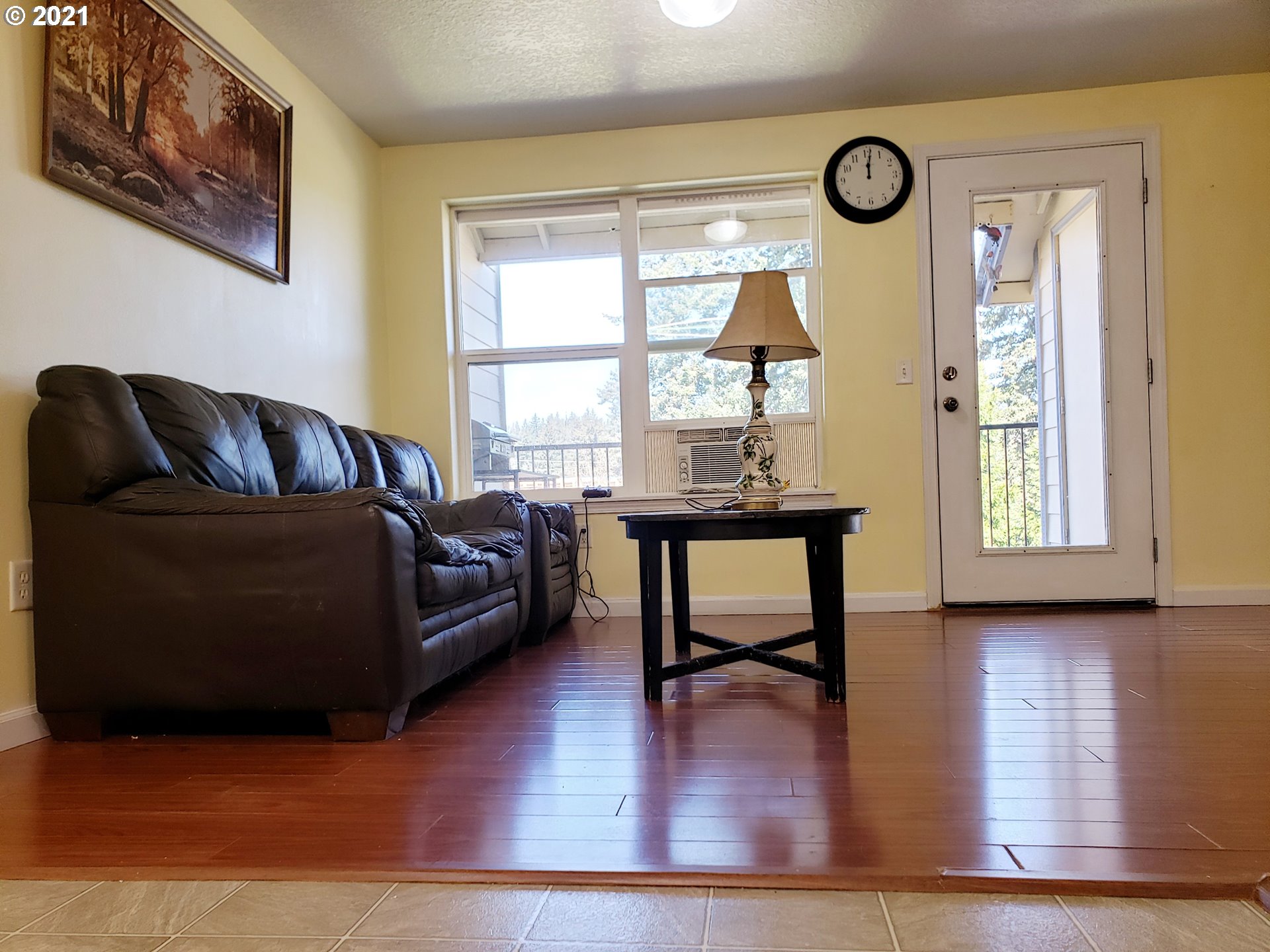 Photo #6: 21649896 Listing 