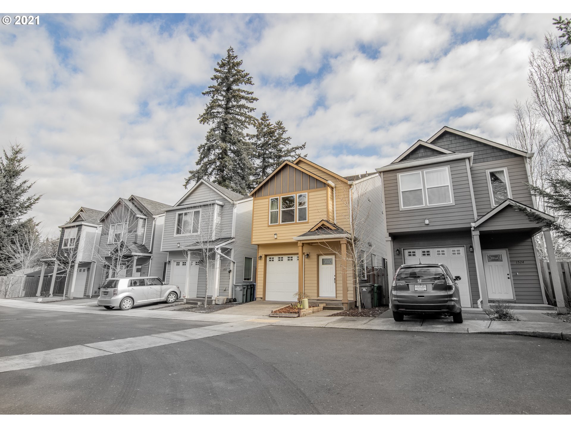 Photo #4: 21651264 Listing 