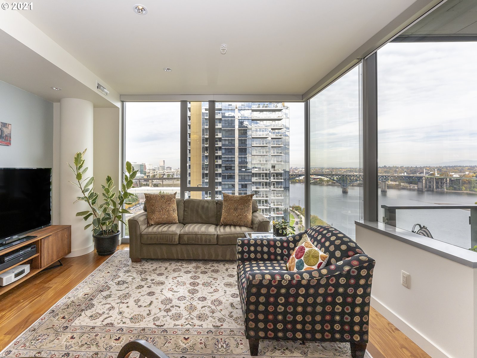 Photo #6: 21653328 Listing 