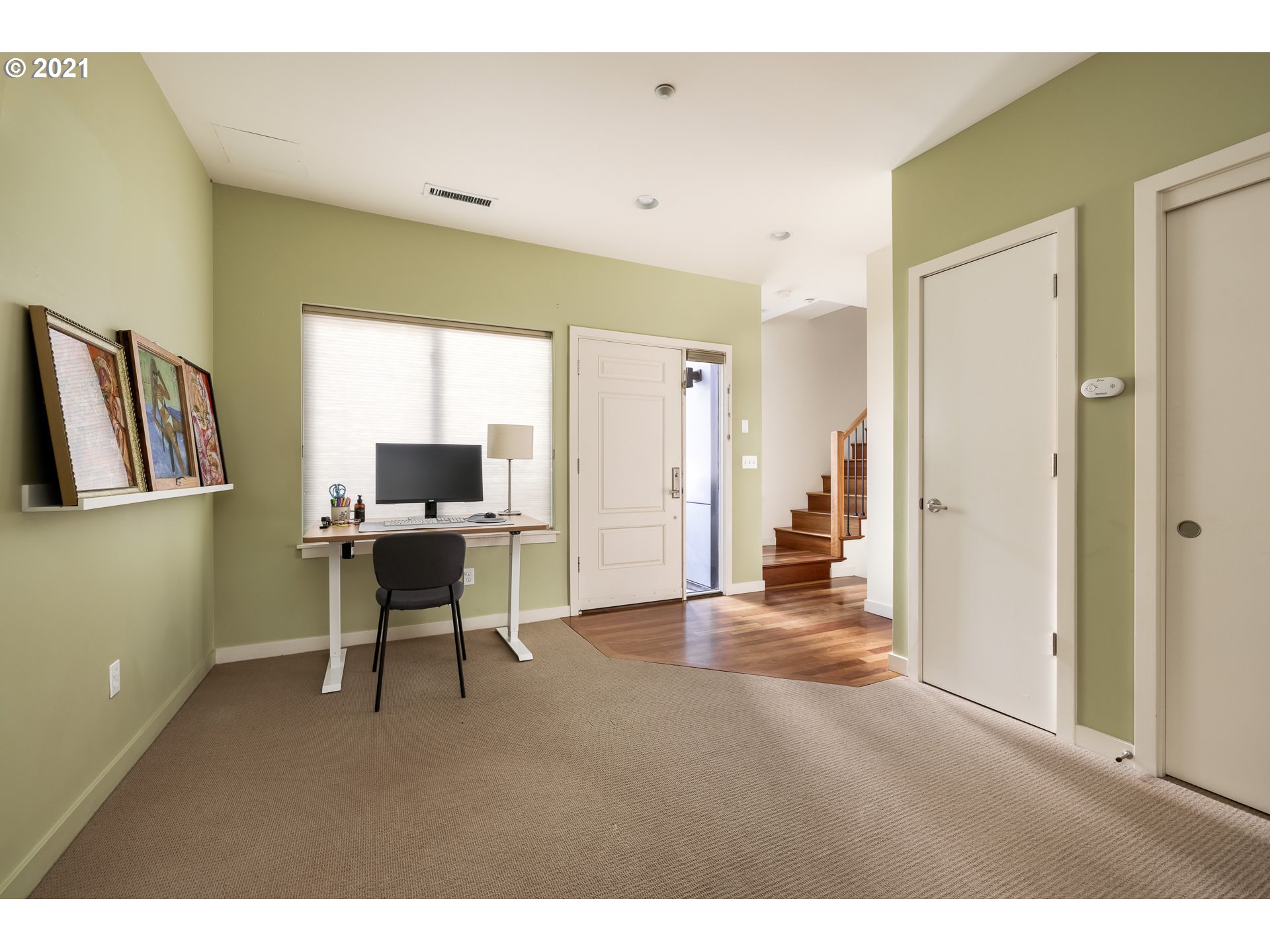 Photo #4: 21653608 Listing 