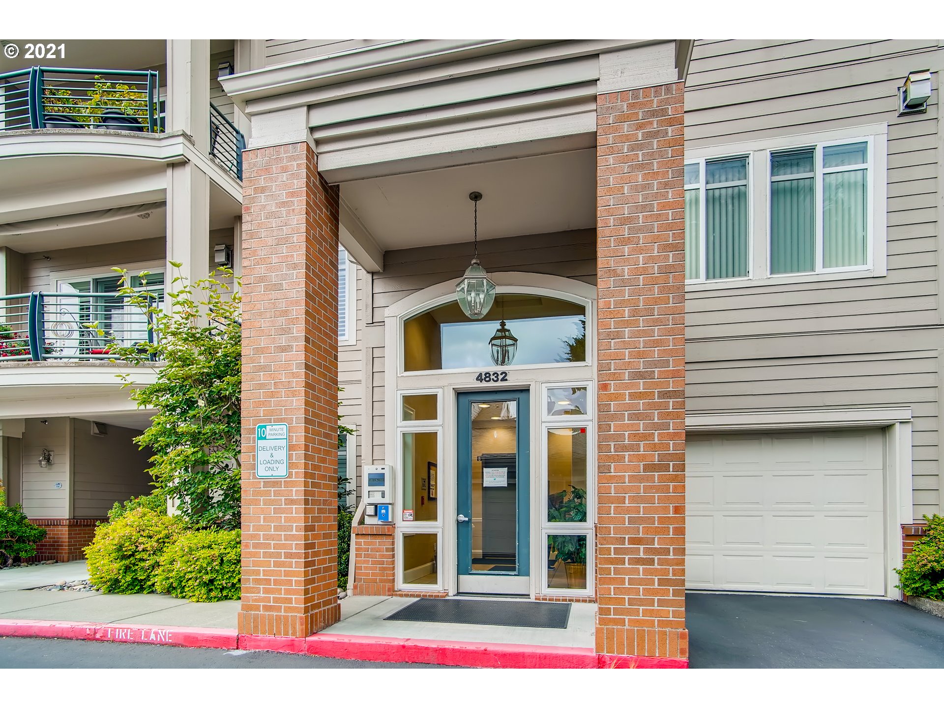 Photo #2: 21653805 Listing 