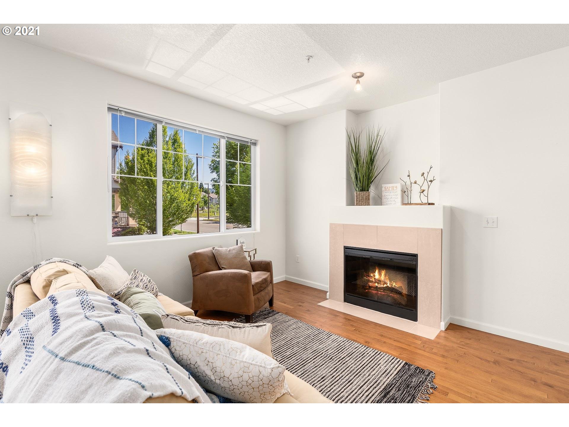 Photo #4: 21655807 Listing 