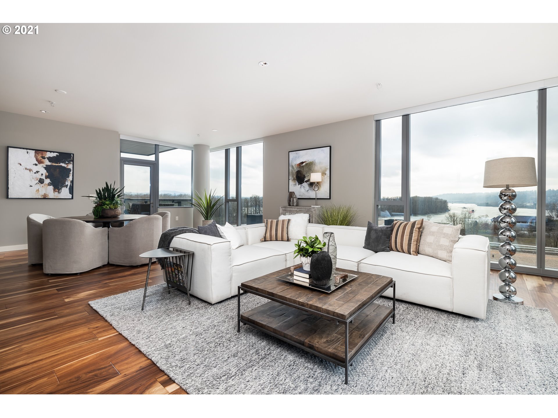 Photo #5: 21658654 Listing 