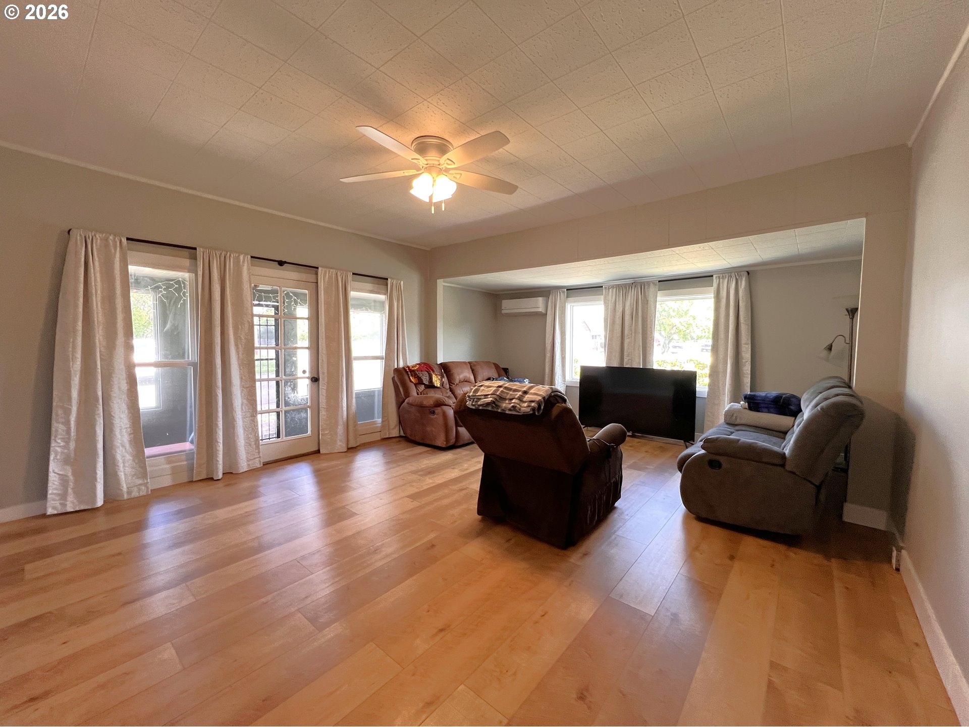 432 CEDAR ST, Myrtle Point, OR, 97458