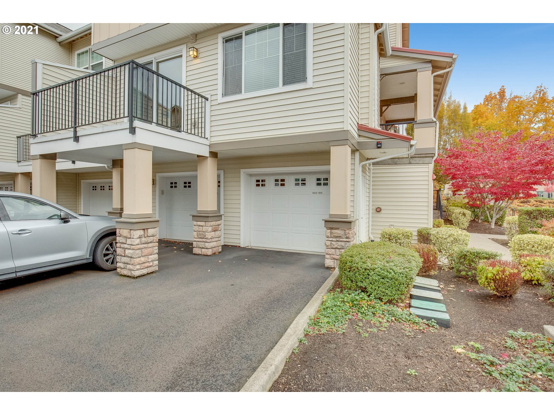 Photo #2: 21664184 Listing 