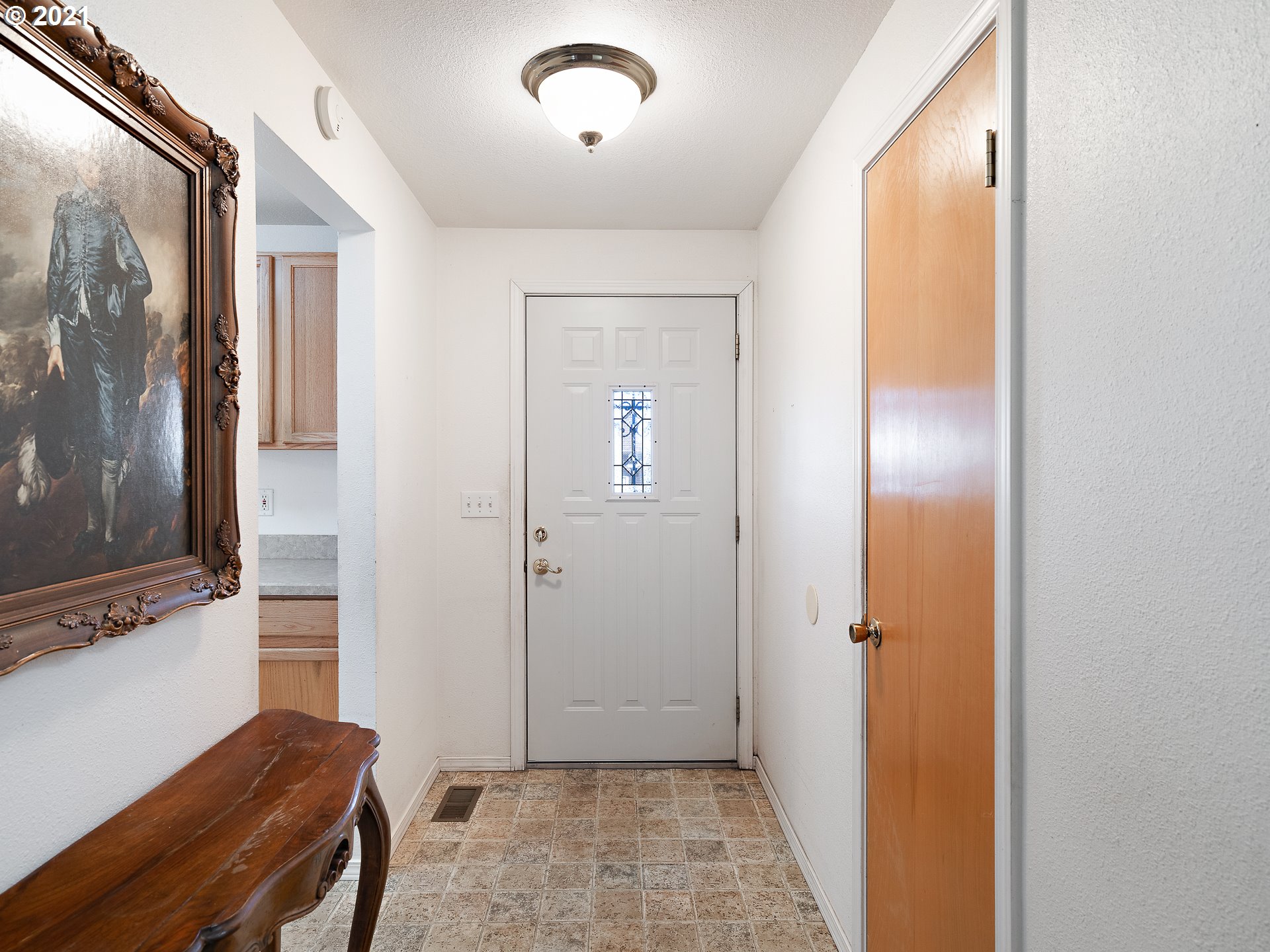 Photo #3: 21665527 Listing 