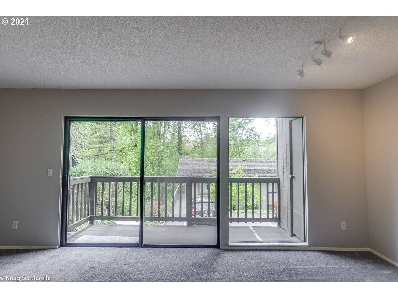 Photo #4: 21666543 Listing 