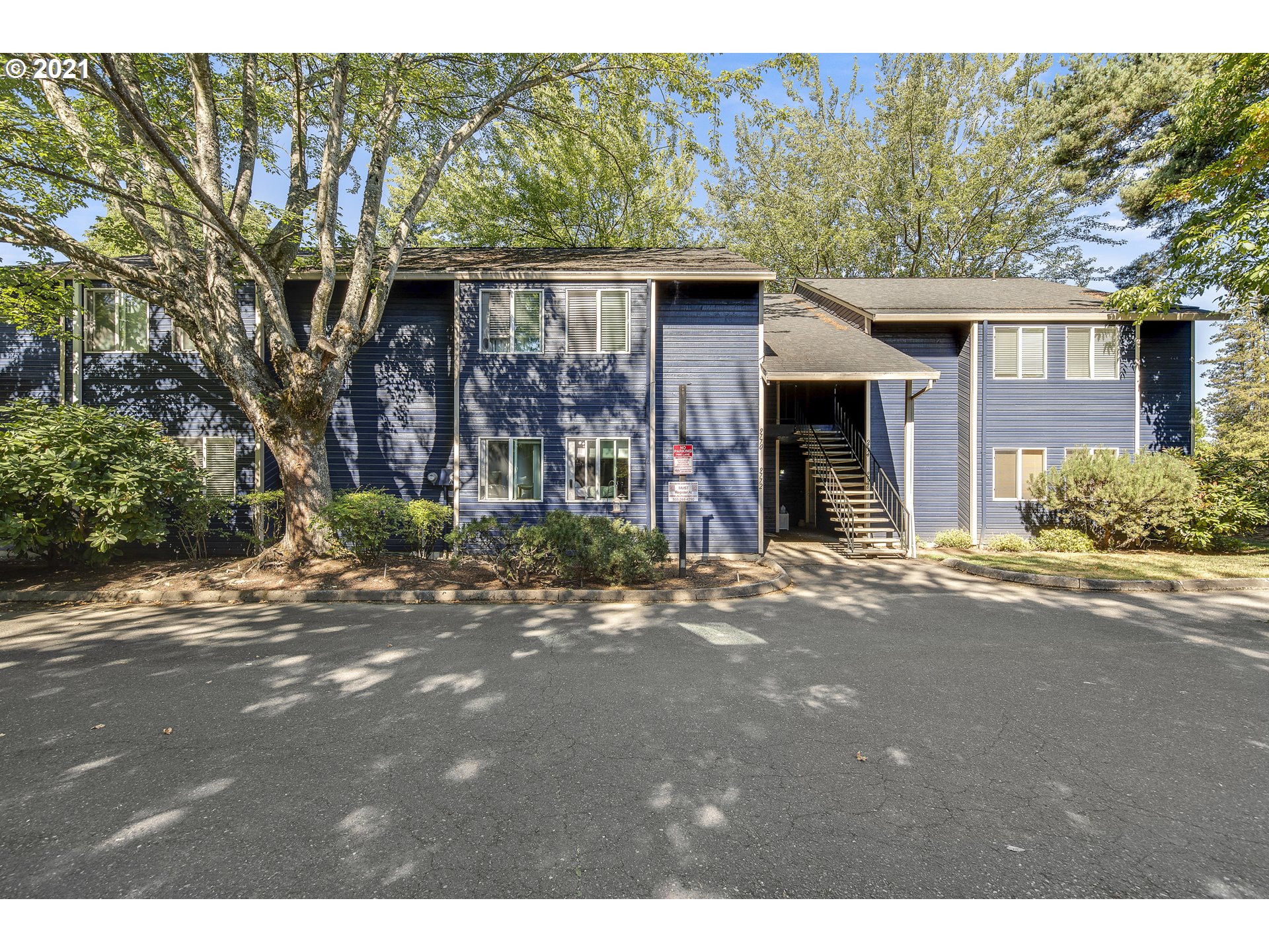 Photo #2: 21669732 Listing 