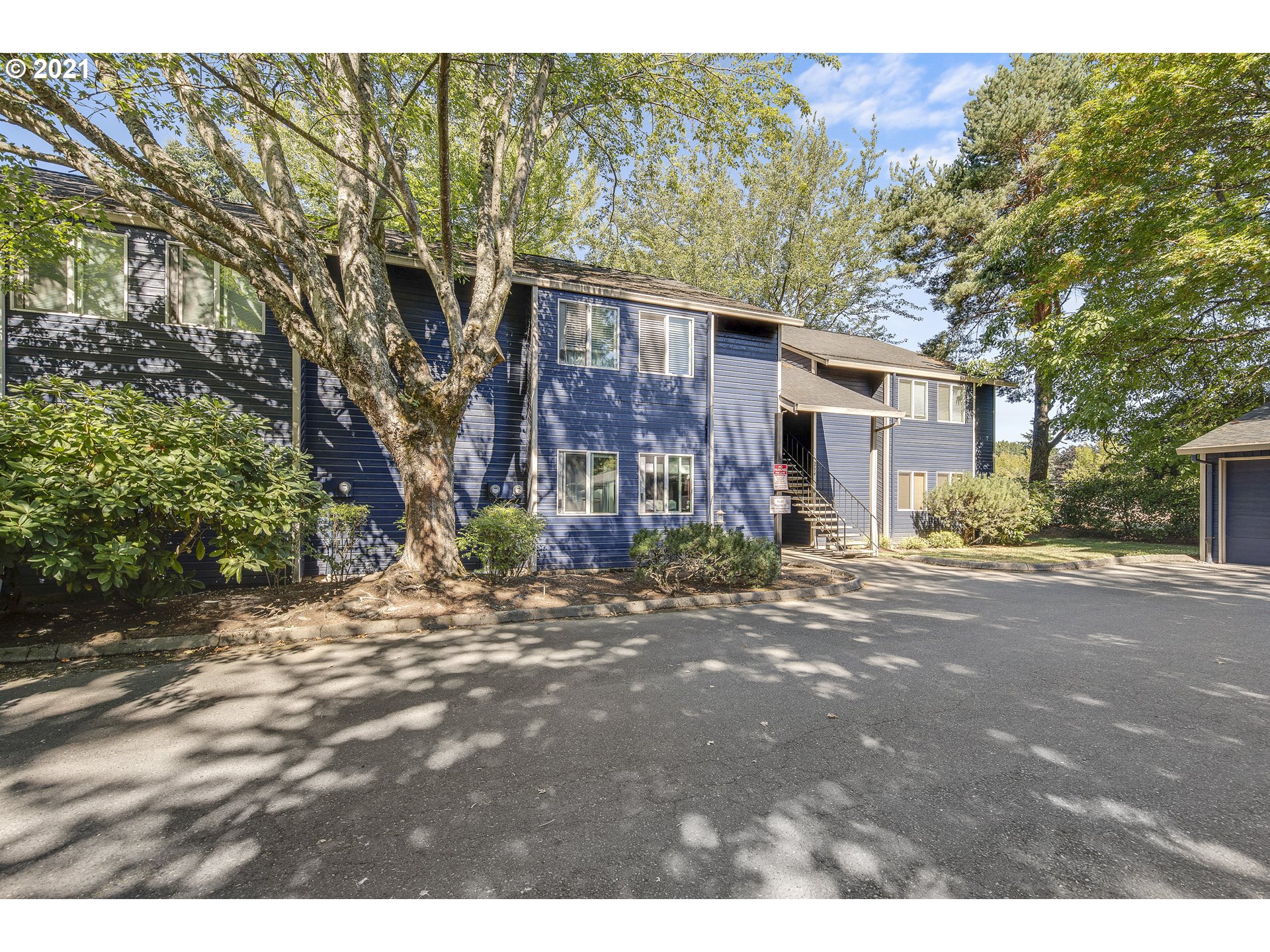 Photo #3: 21669732 Listing 