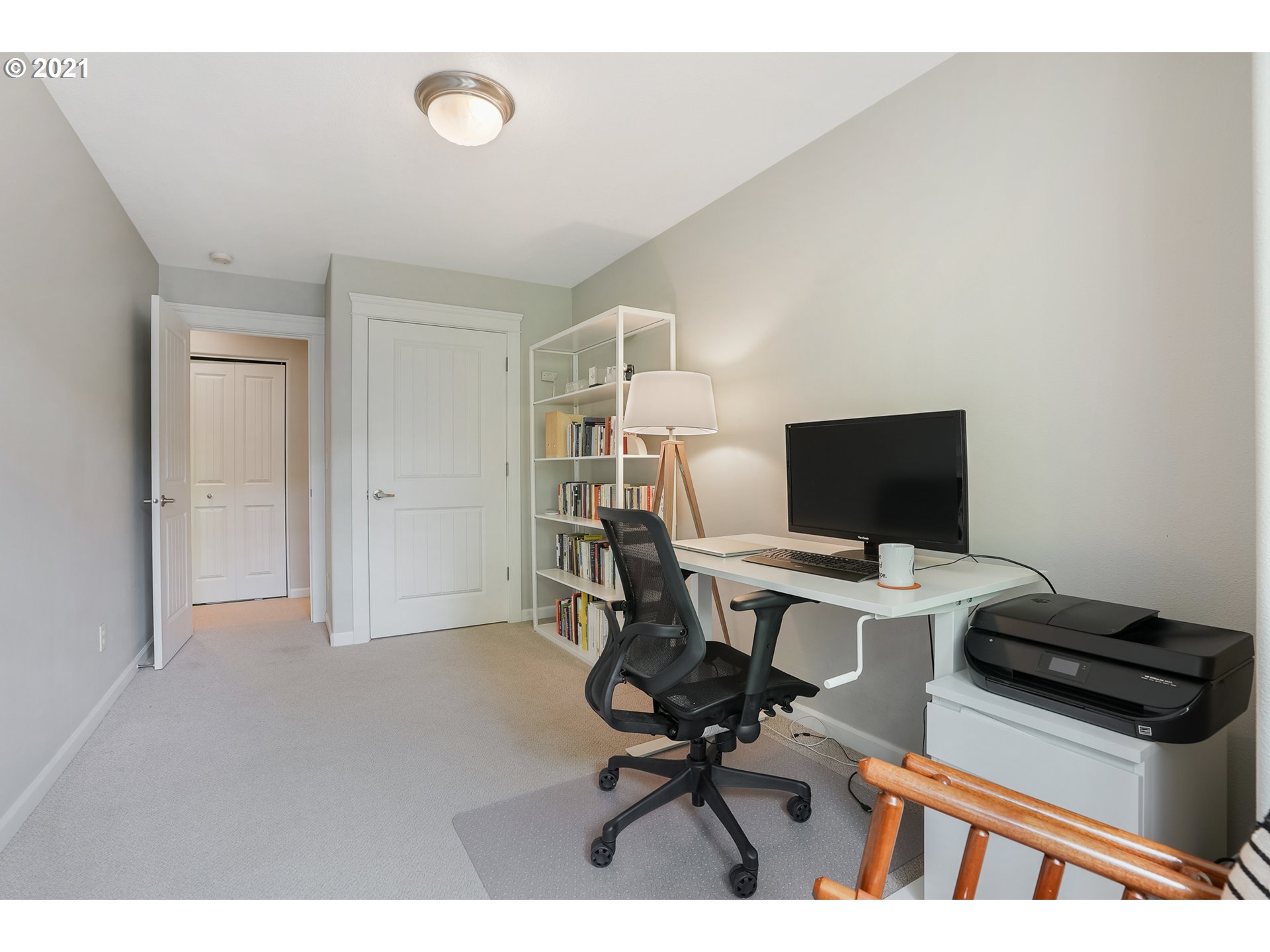 Photo #5: 21672587 Listing 