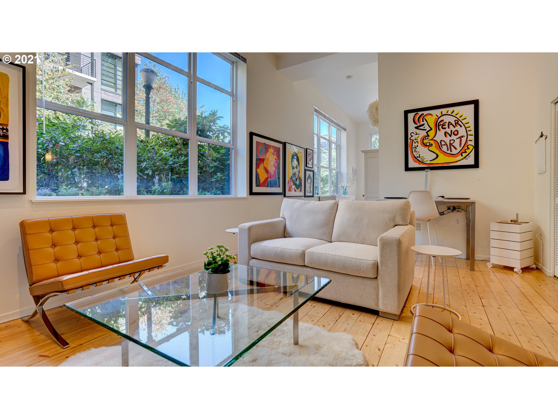 Photo #5: 21674835 Listing 