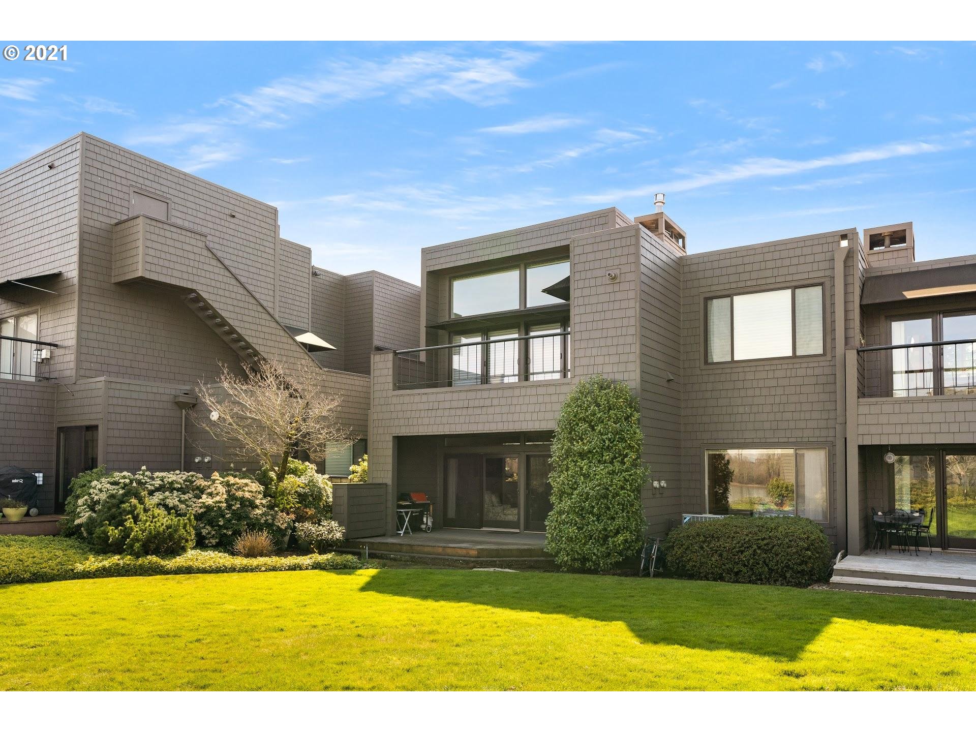 Photo #4: 21675108 Listing 