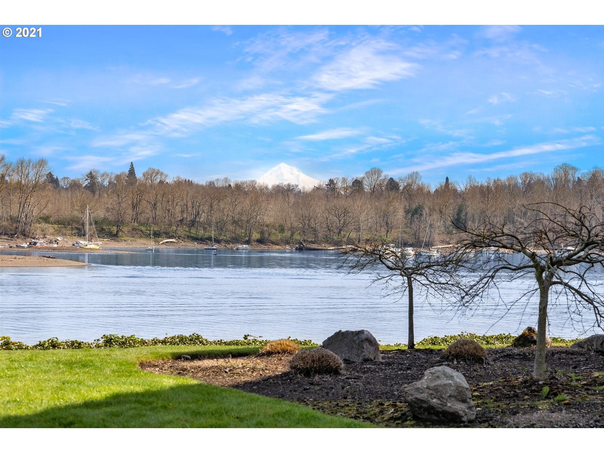 Photo #6: 21675108 Listing 