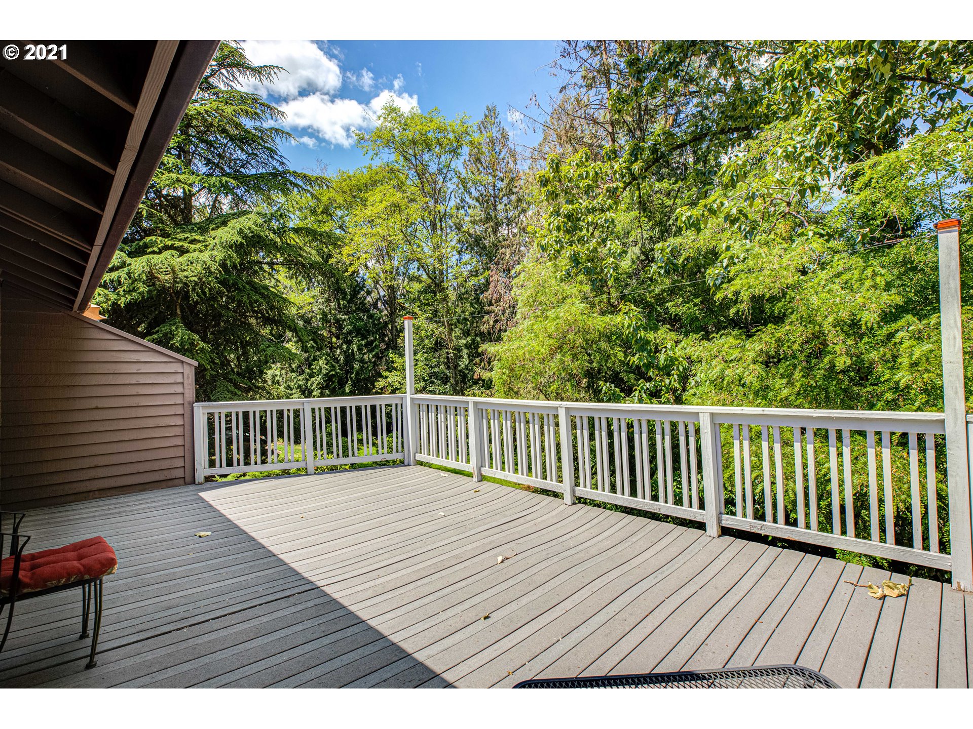Photo #5: 21676512 Listing 