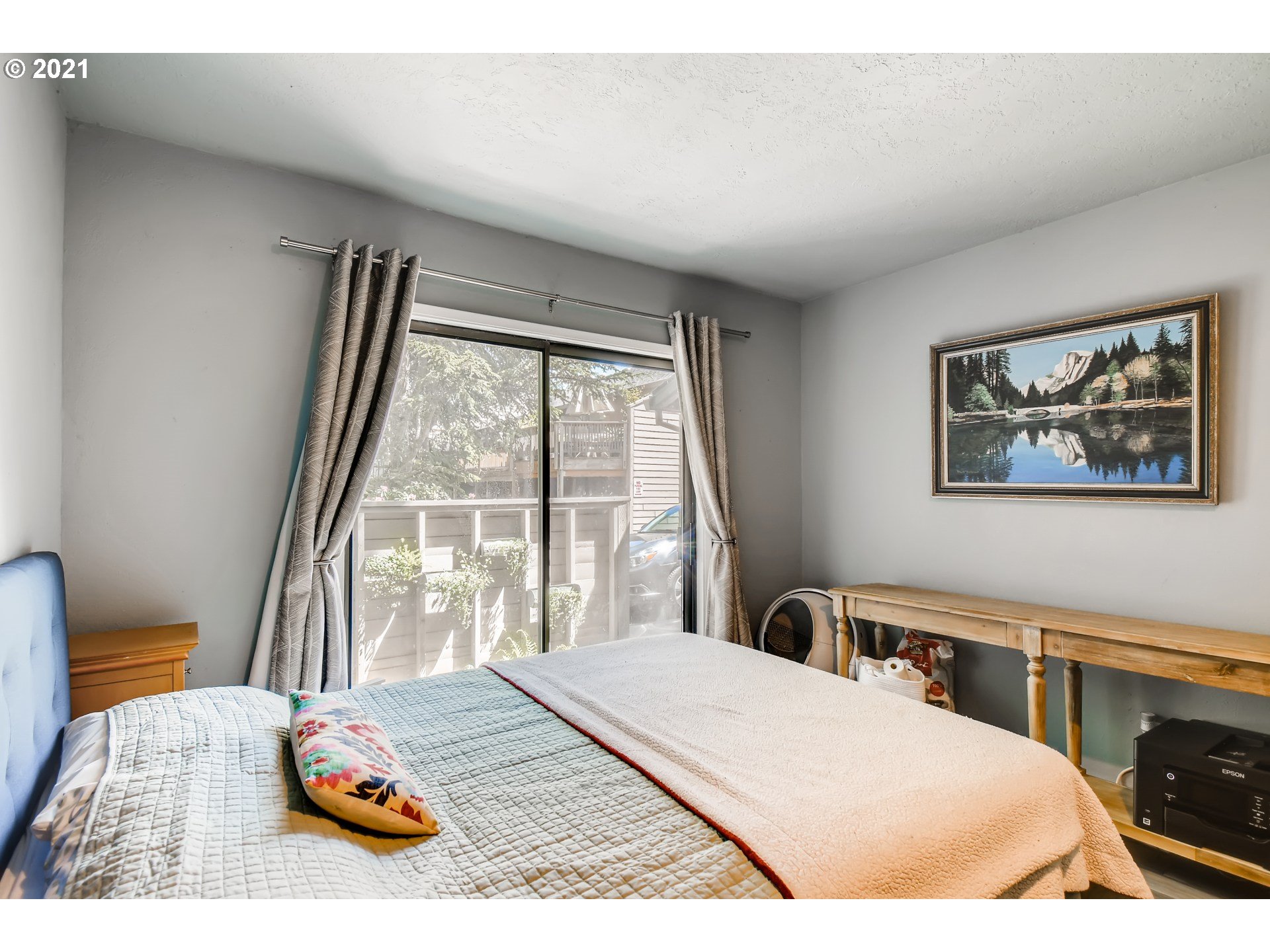 Photo #5: 21681168 Listing 