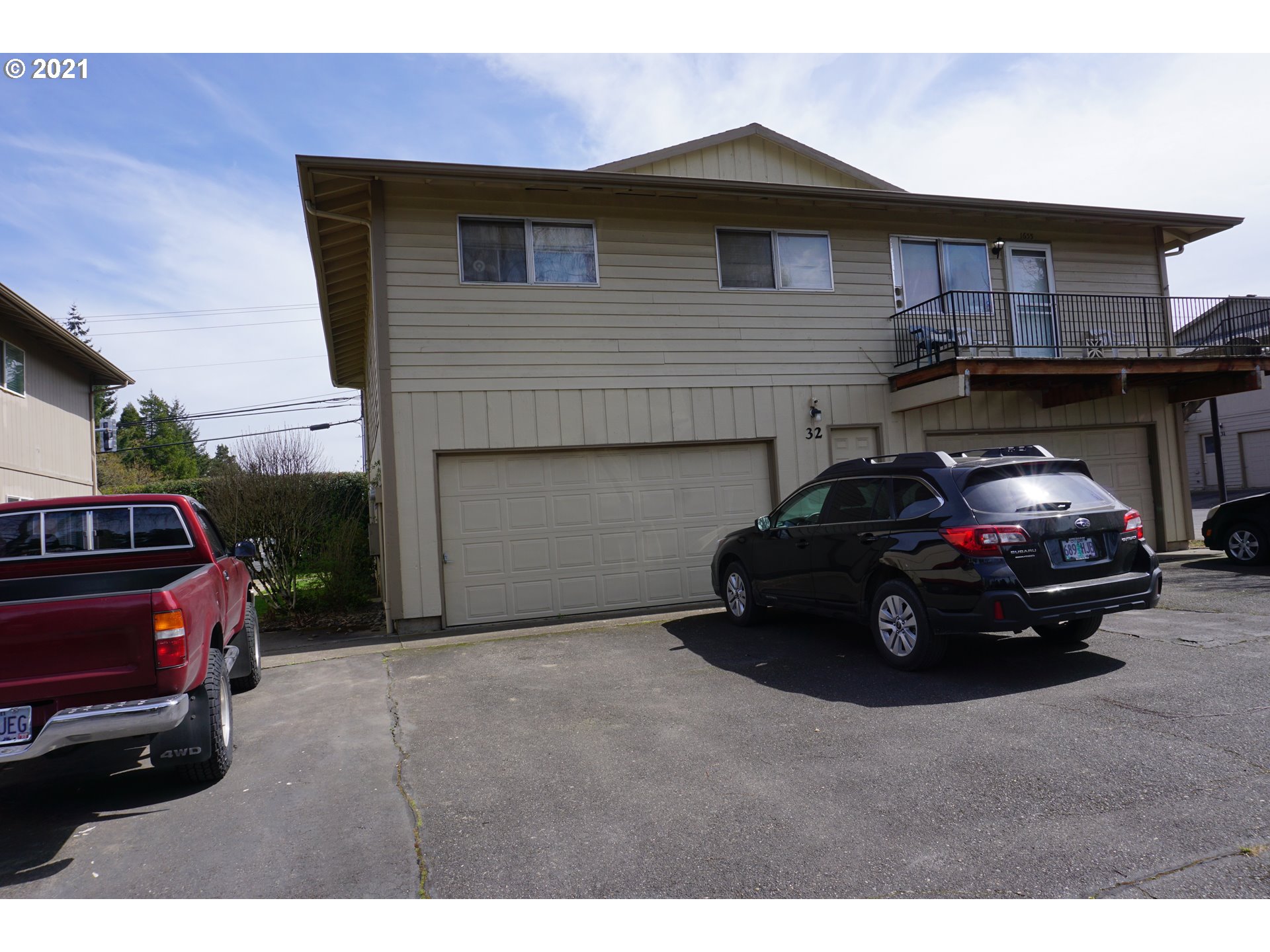 Photo #2: 21683482 Listing 