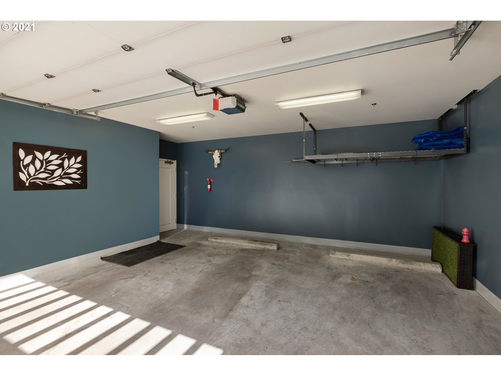Photo #3: 21693764 Listing 