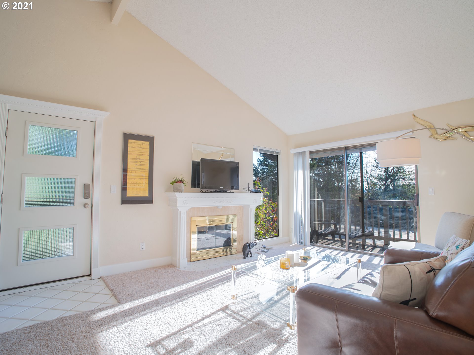 Photo #5: 21695759 Listing 