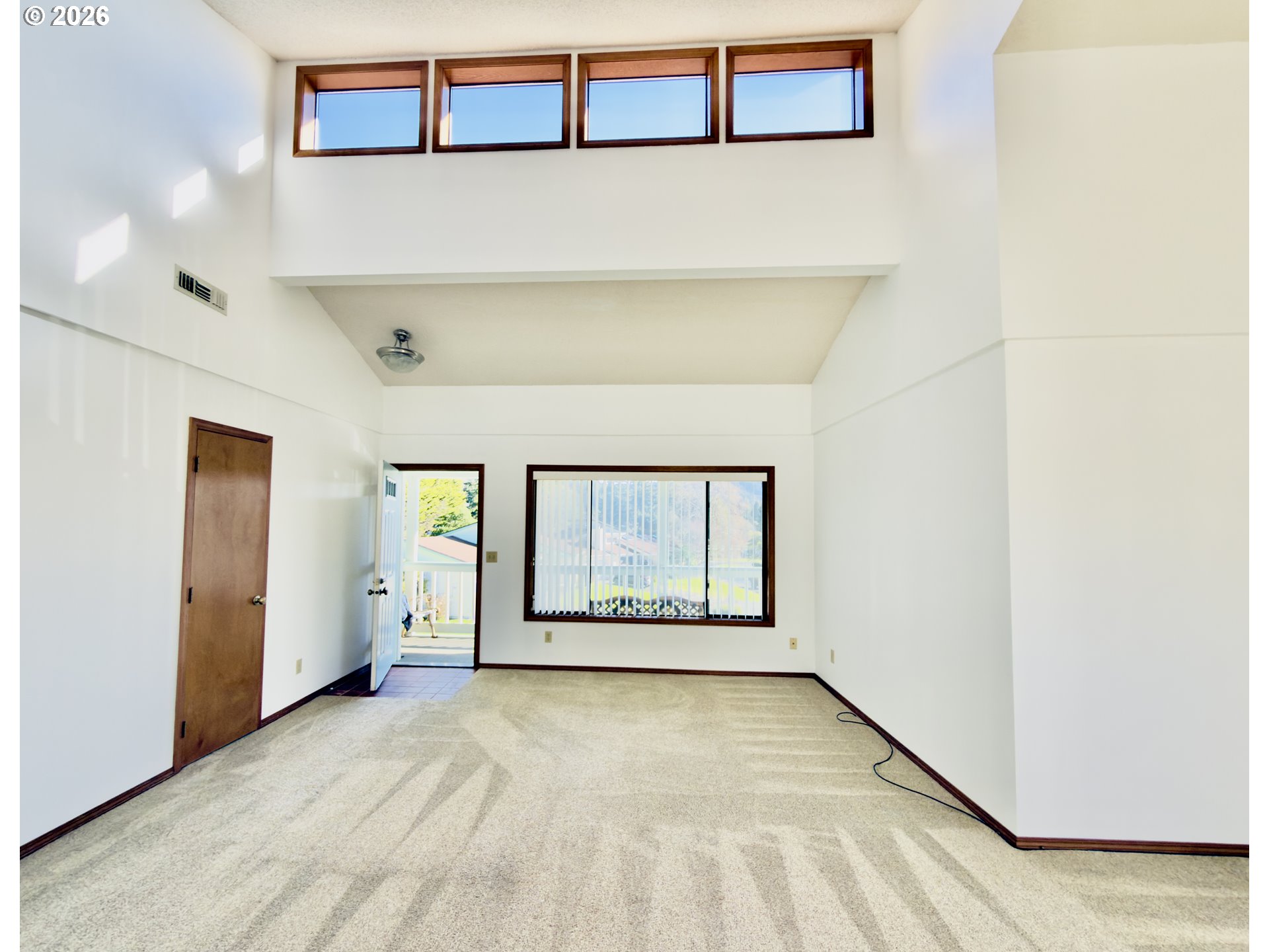 825 BROOKHAVEN DR UNIT B, Brookings, OR, 97415