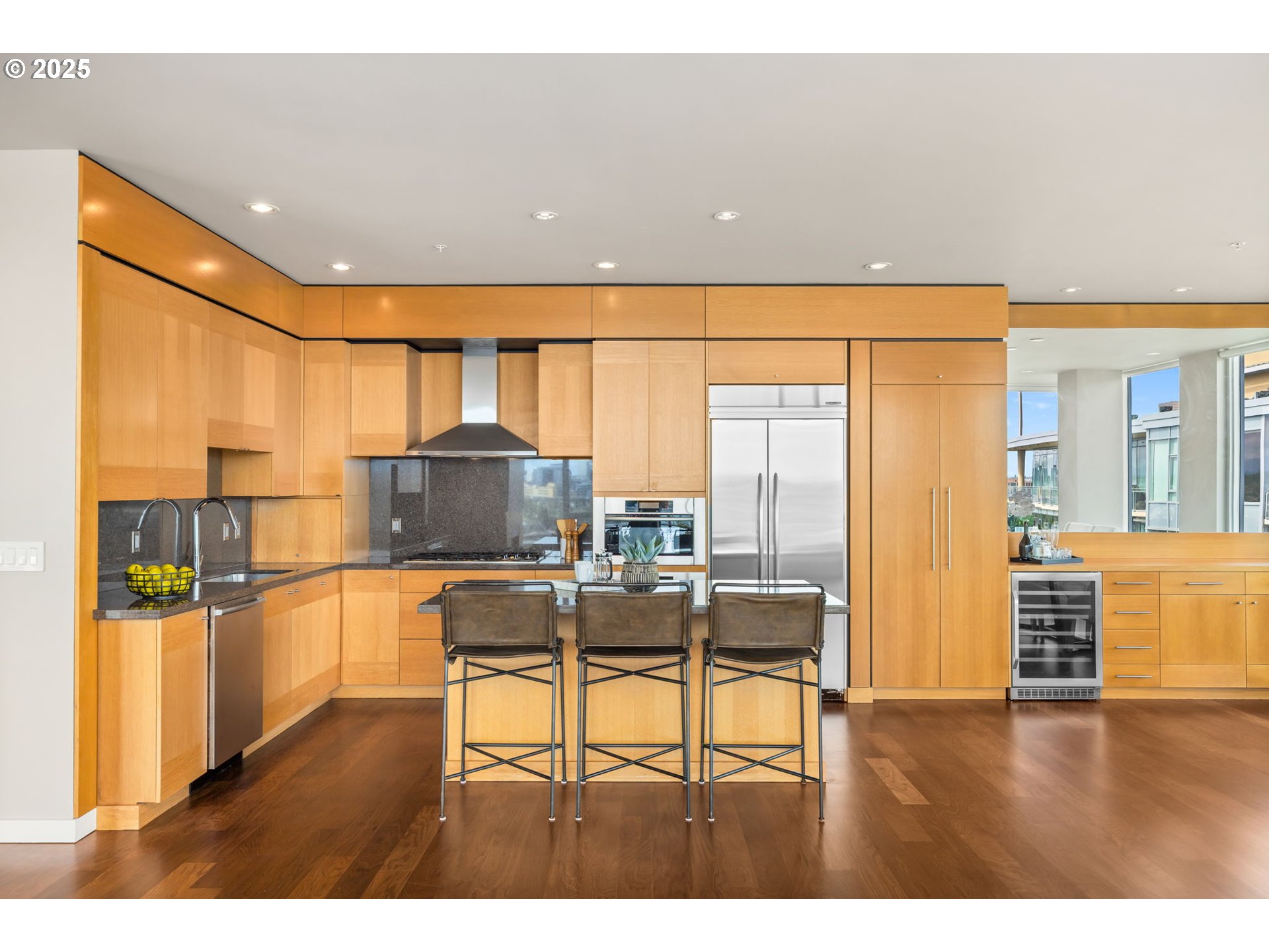 Photo #10: 217056051 Listing: Photo #10