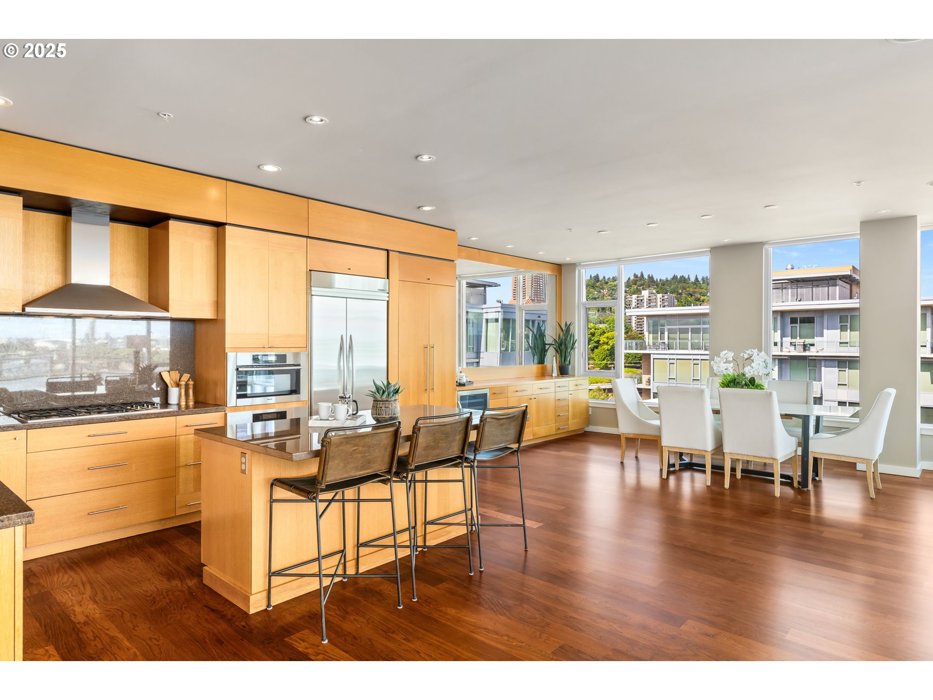 Photo #11: 217056051 Listing: Photo #11