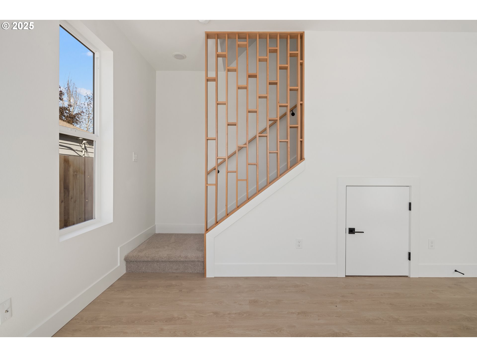 Photo #3: 217100466 Listing 