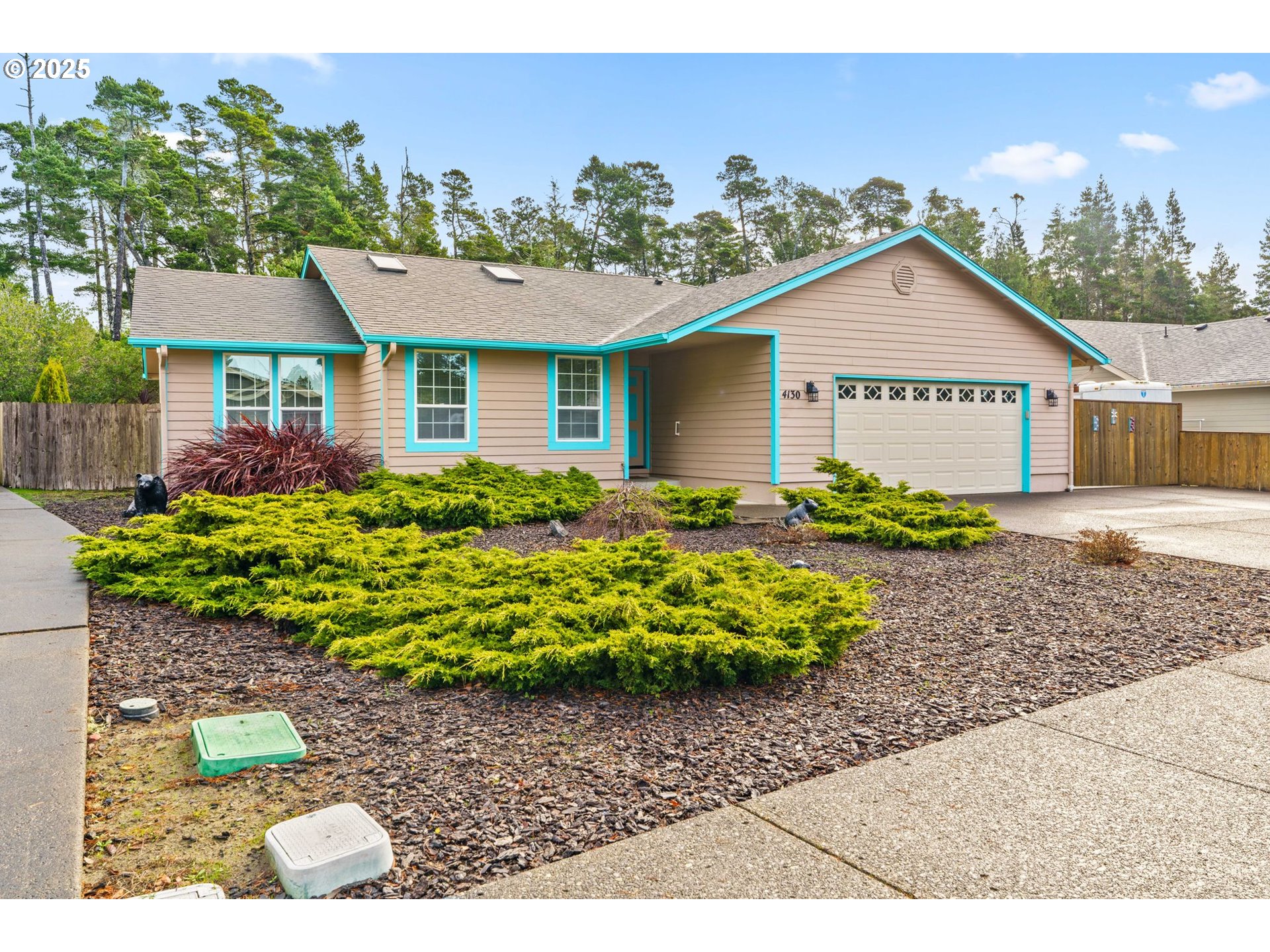 1495 8TH ST, Florence, OR, 97439