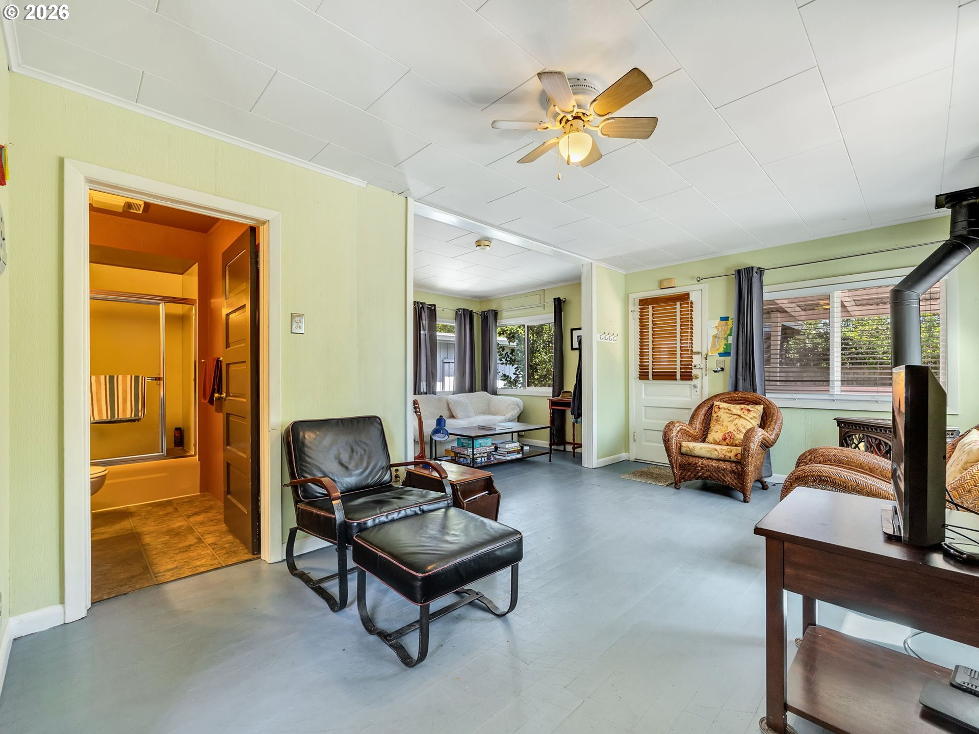 337 6TH AVE, Seaside, OR, 97138