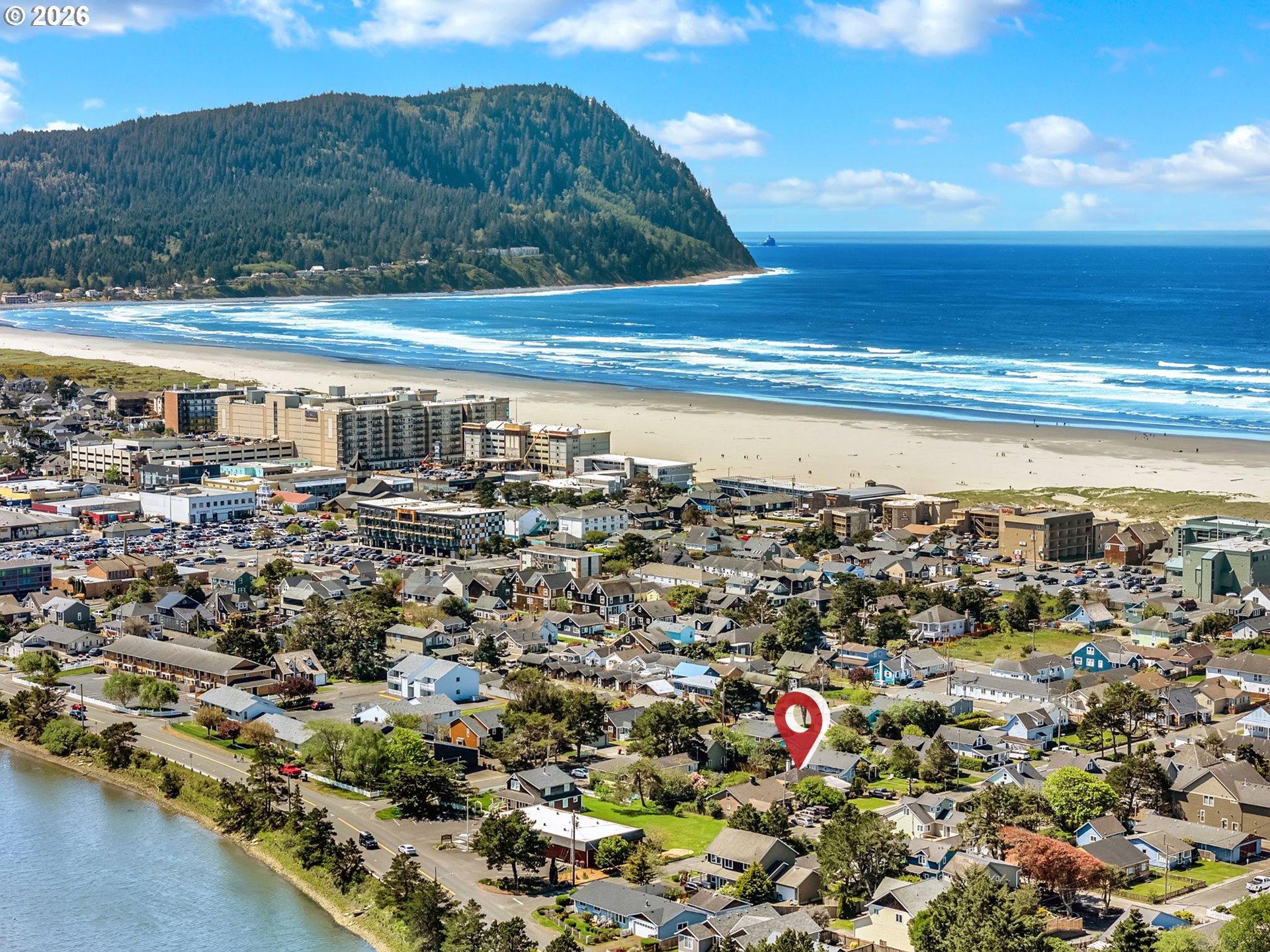337 6TH AVE, Seaside, OR, 97138