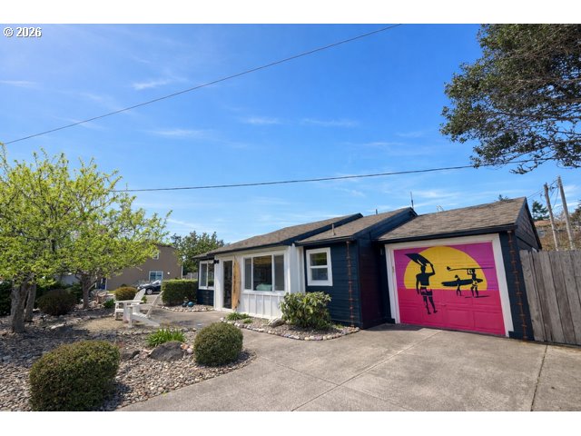 1317 7TH ST, Florence, OR, 97439
