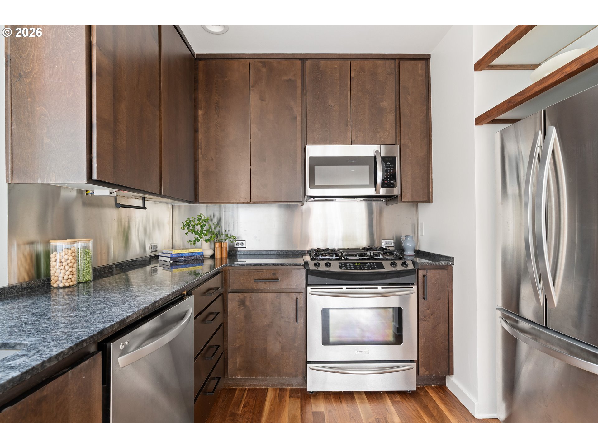 Photo #11: 217997873 Listing: Photo #11