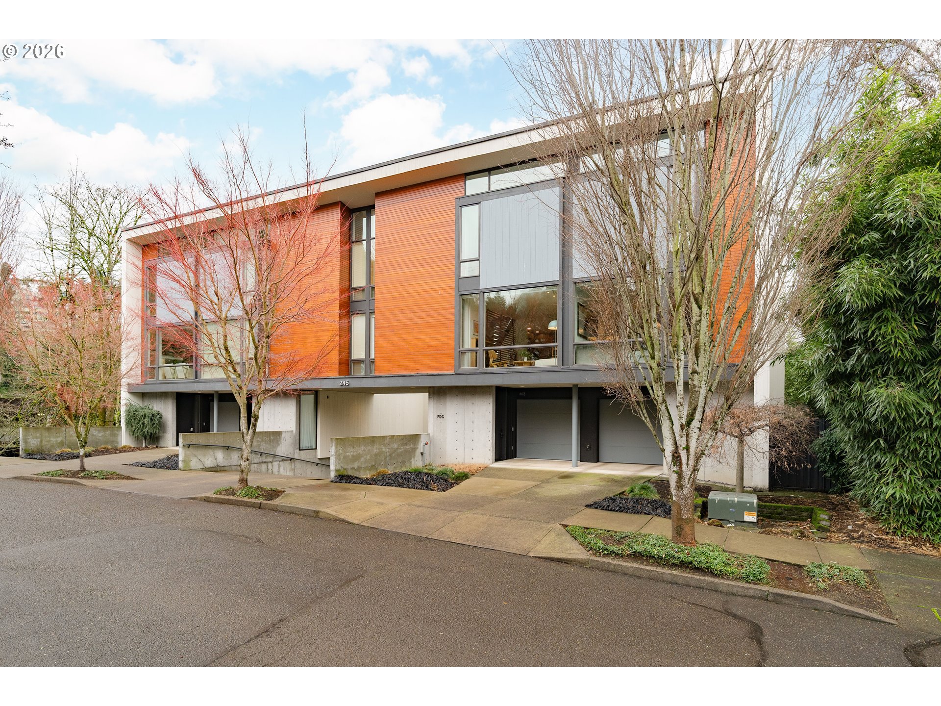 Photo #16: 217997873 Listing: Photo #16