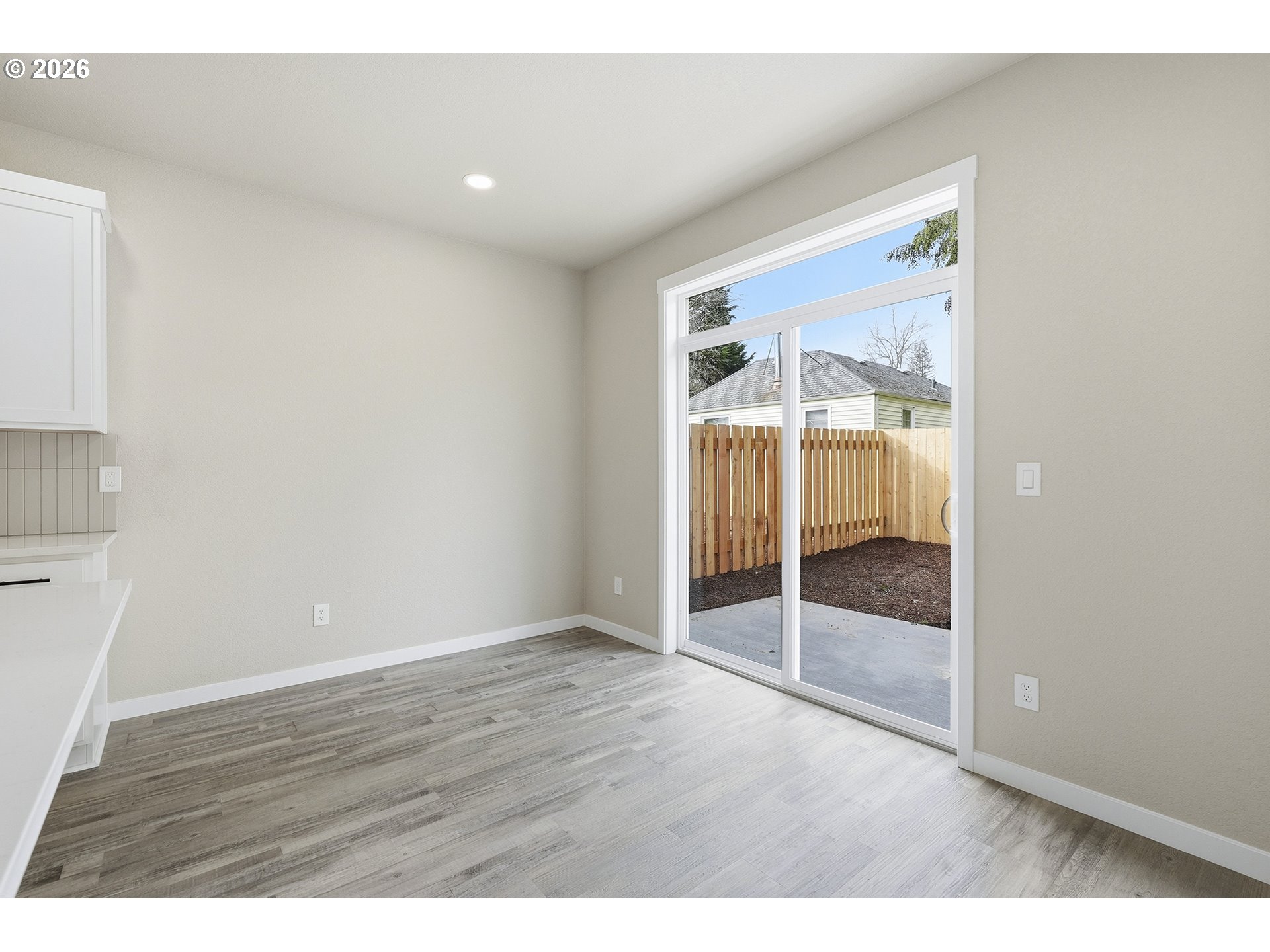 Photo #13: 218180409 Listing: Photo #13