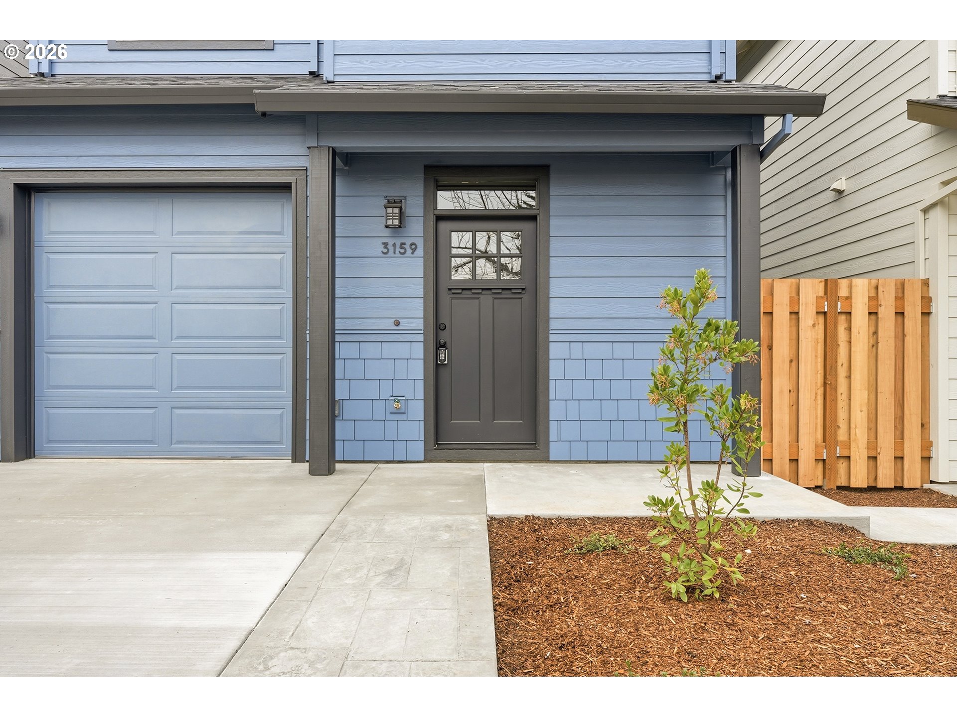 Photo #2: 218180409 Listing: Photo #2