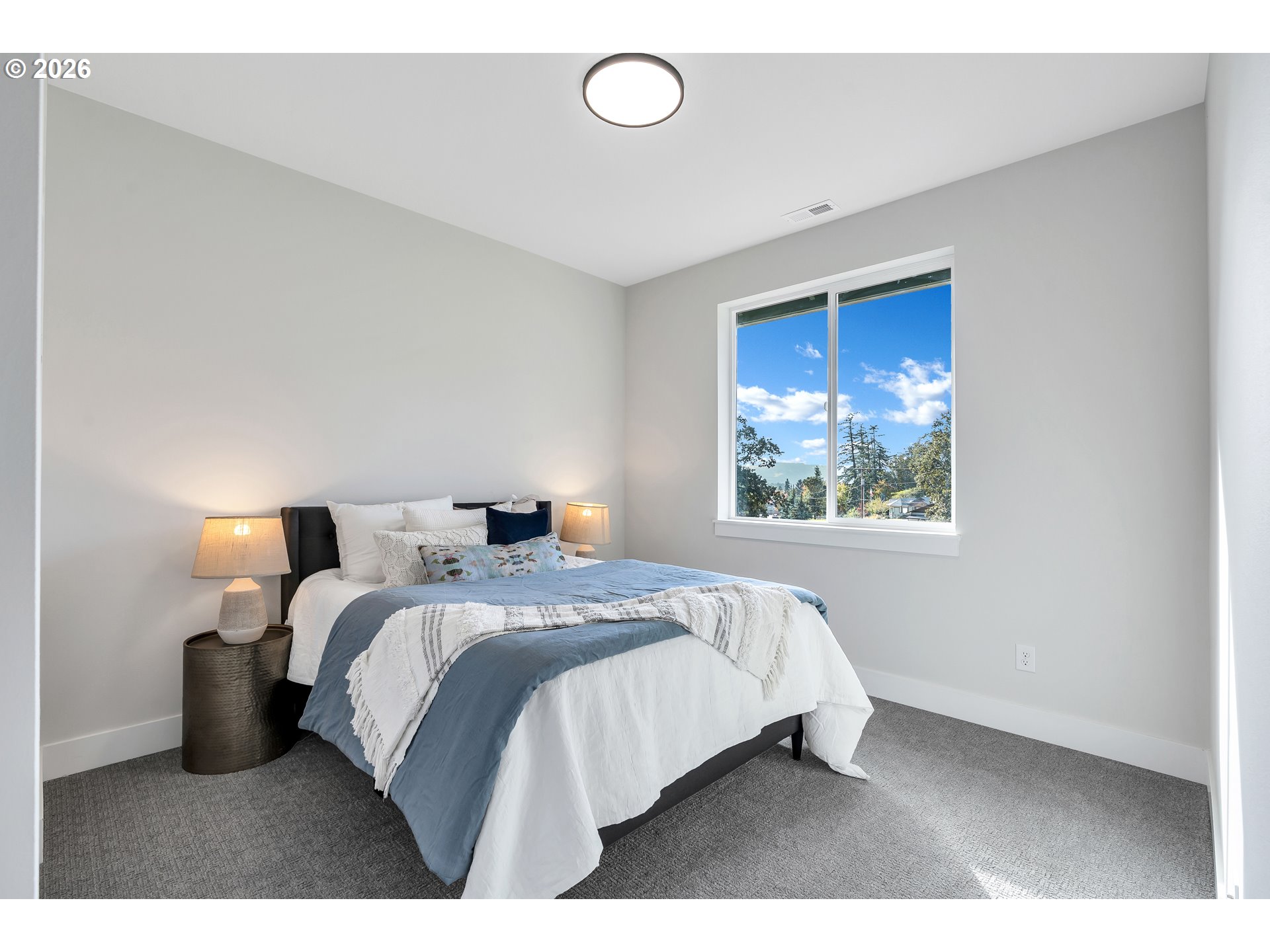 996 E RORK CT, Newberg, OR, 97132