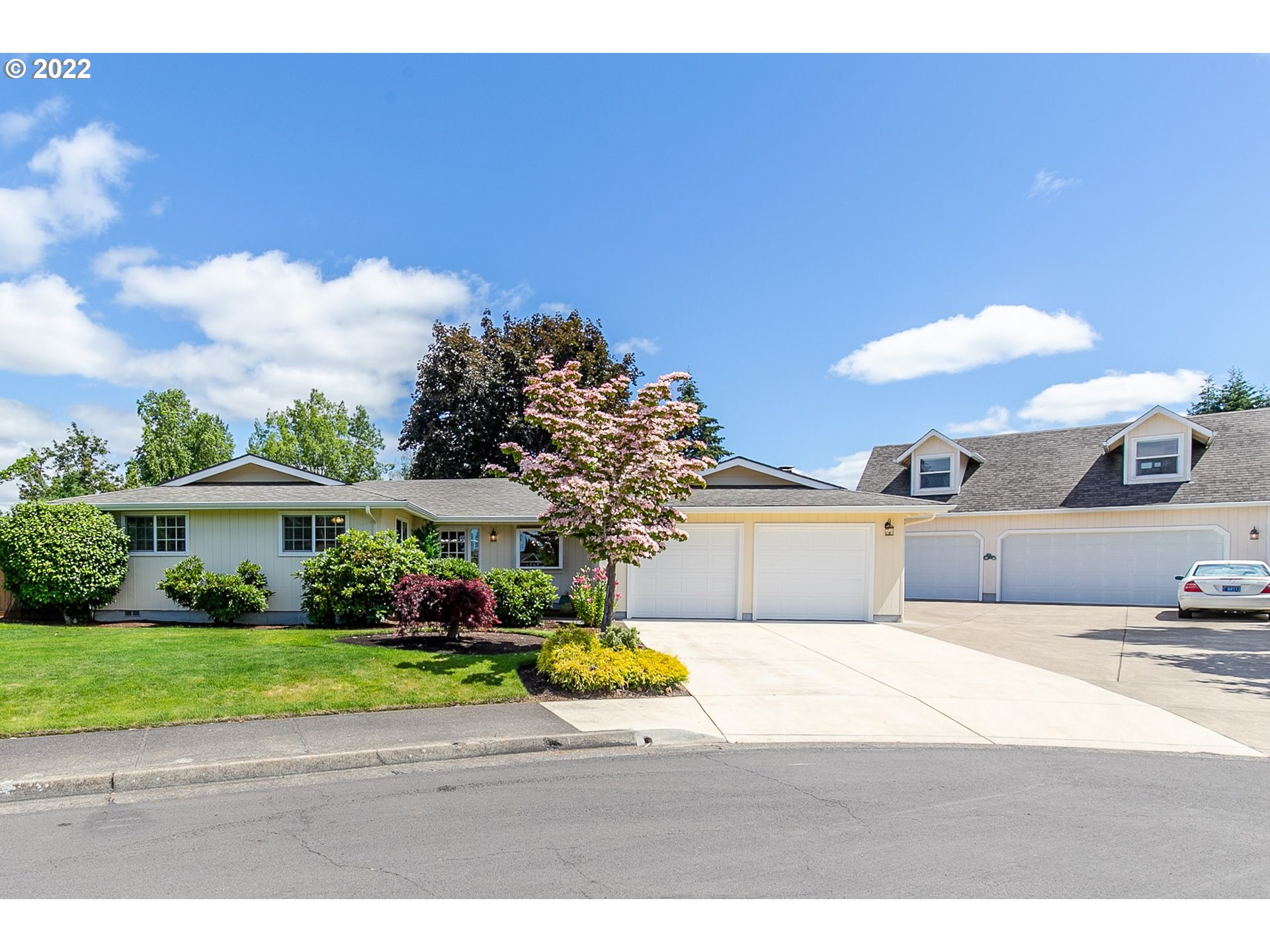 dC Fine Homes dC Real Estate We Know Homes