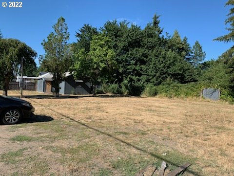 2035 E IRWIN WAY