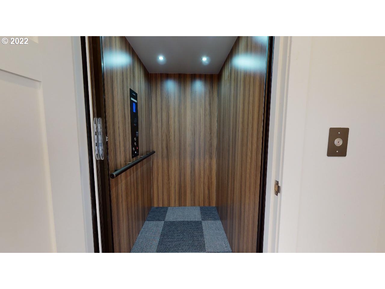 Elevator