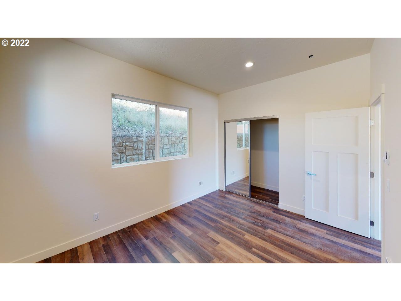 Bedroom-Main