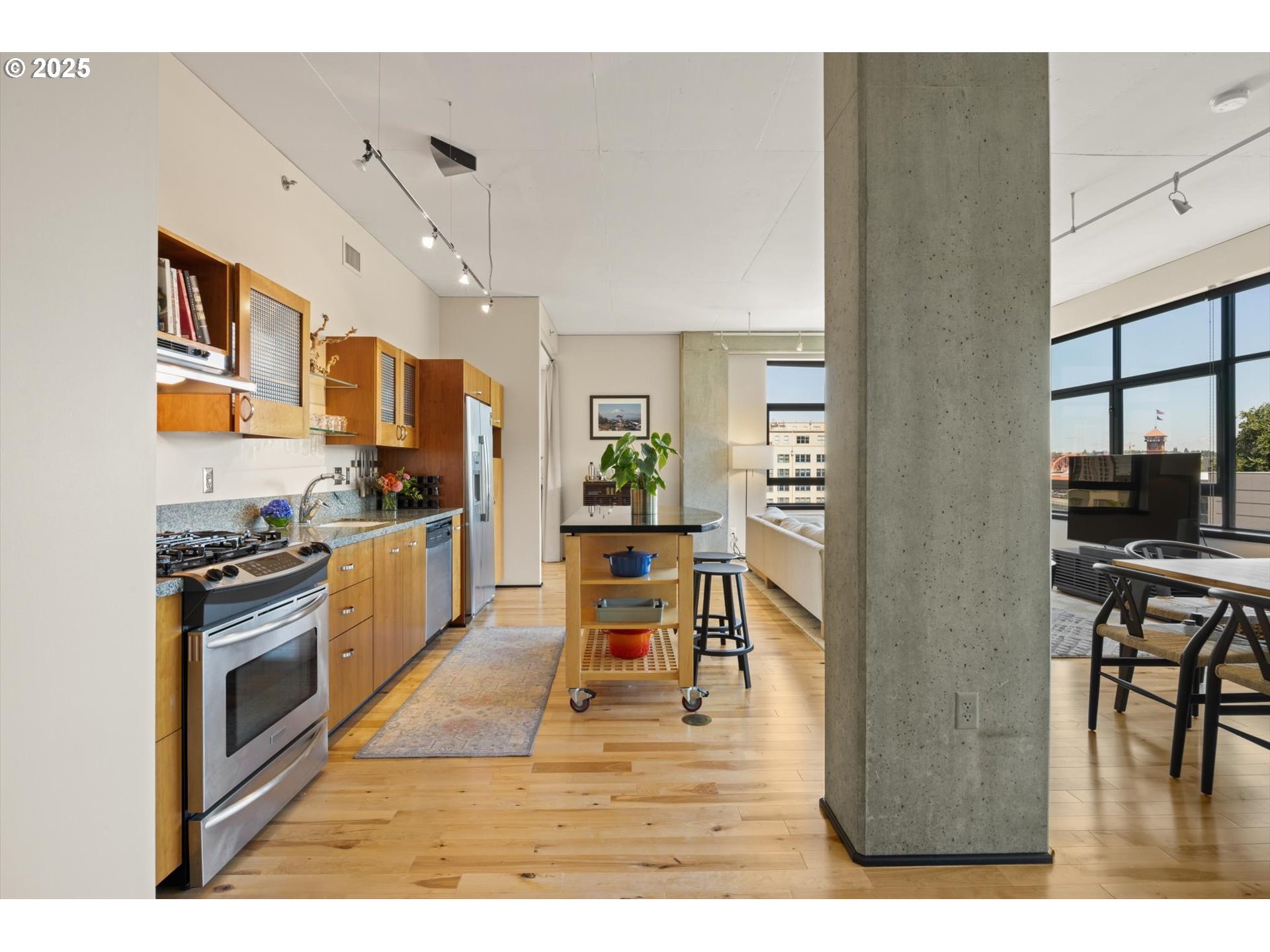 Photo #11: 220564528 Listing: Photo #11