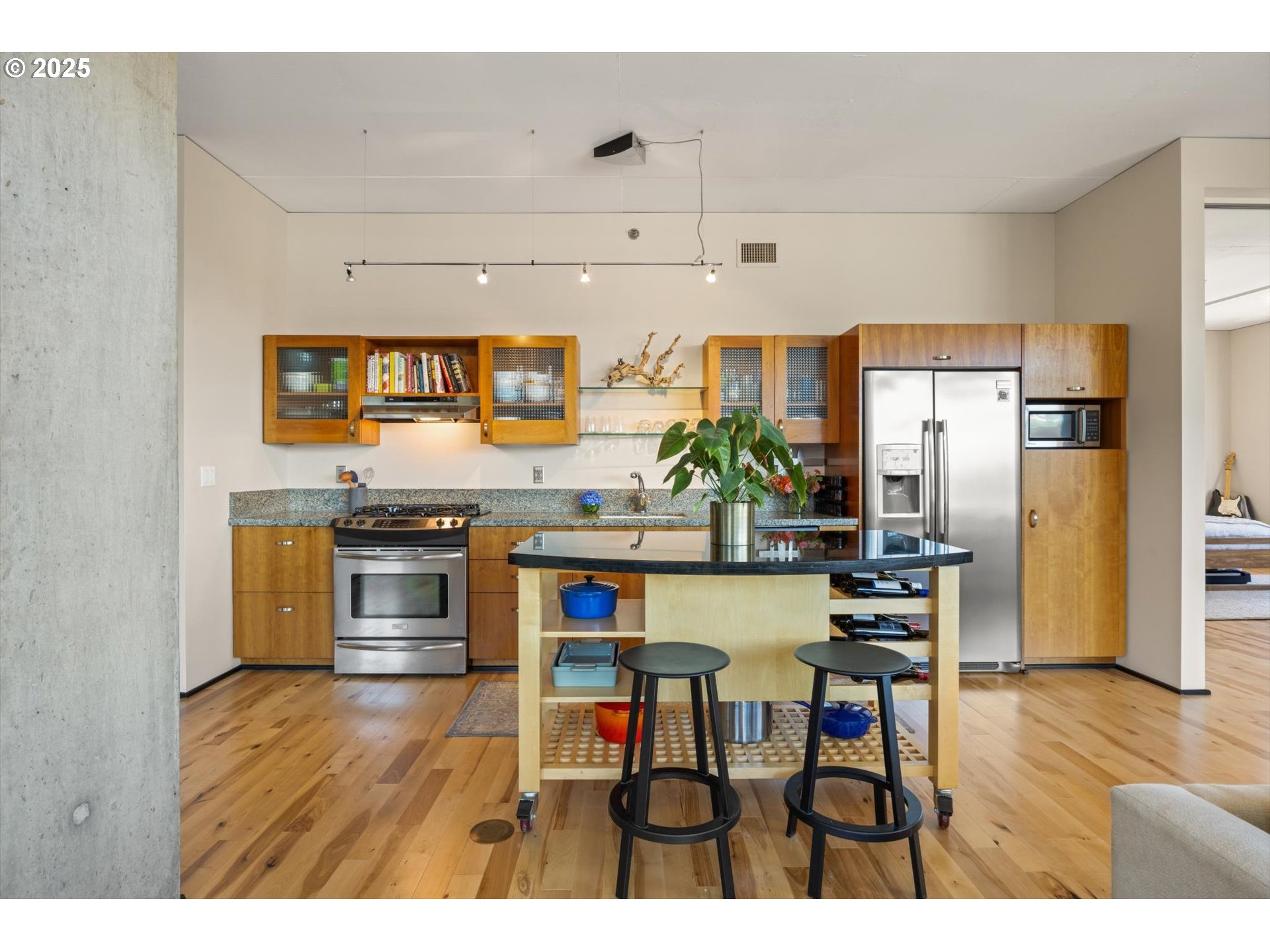 Photo #13: 220564528 Listing: Photo #13
