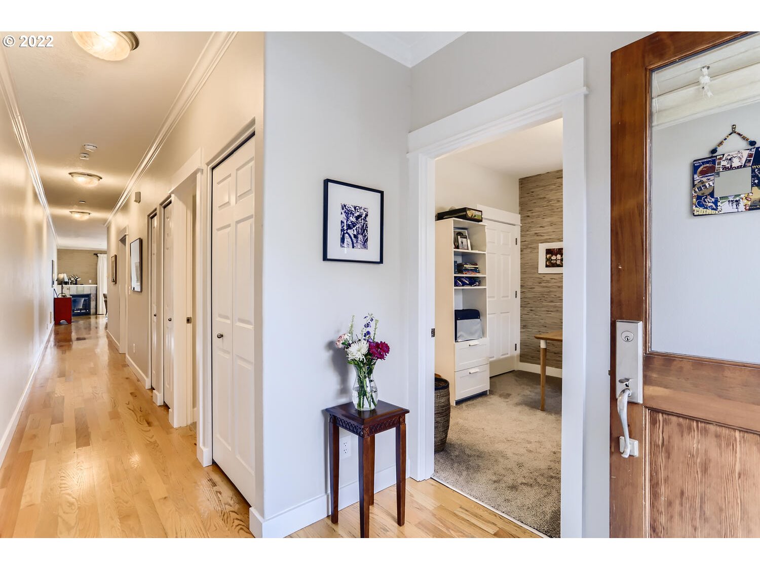 Photo #2: 22059253 Listing 