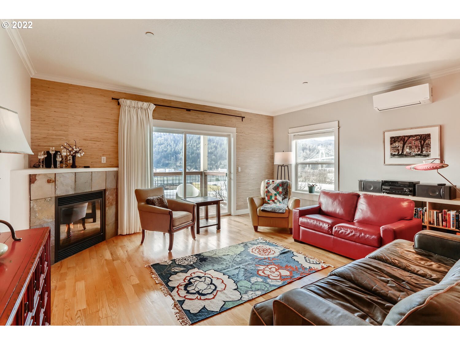 Photo #5: 22059253 Listing 