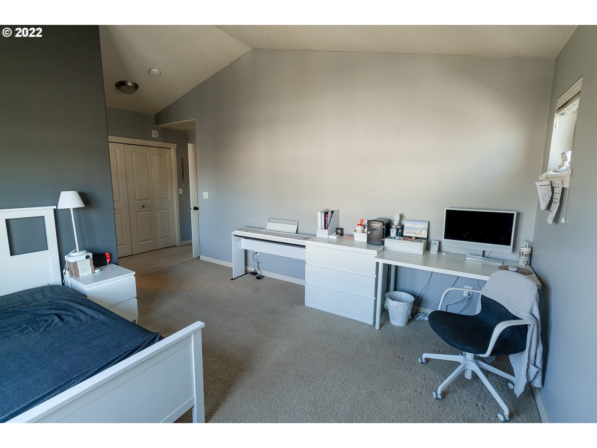 Photo #4: 22070163 Listing 